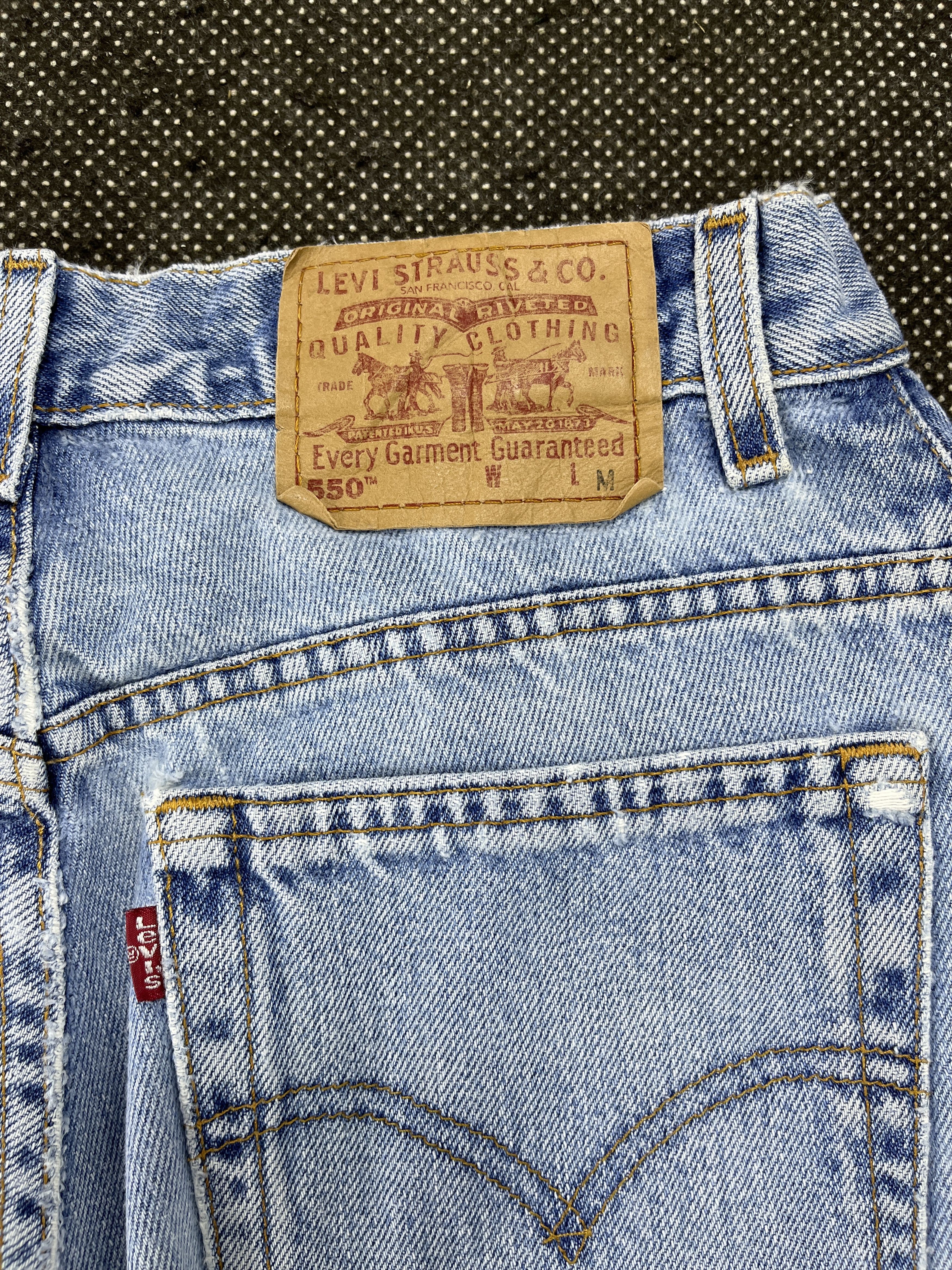 Levi's × Vintage Vintage Levi’s 550 Light Wash Jeans Tapered Denim - J566 Size 29" - 10 Thumbnail