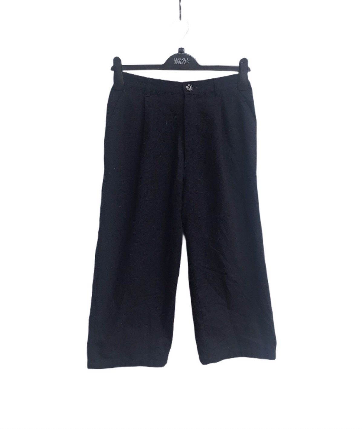 image of Ray Cassin Niece Three Qurater Wool Pants in Black, Men's (Size 26)