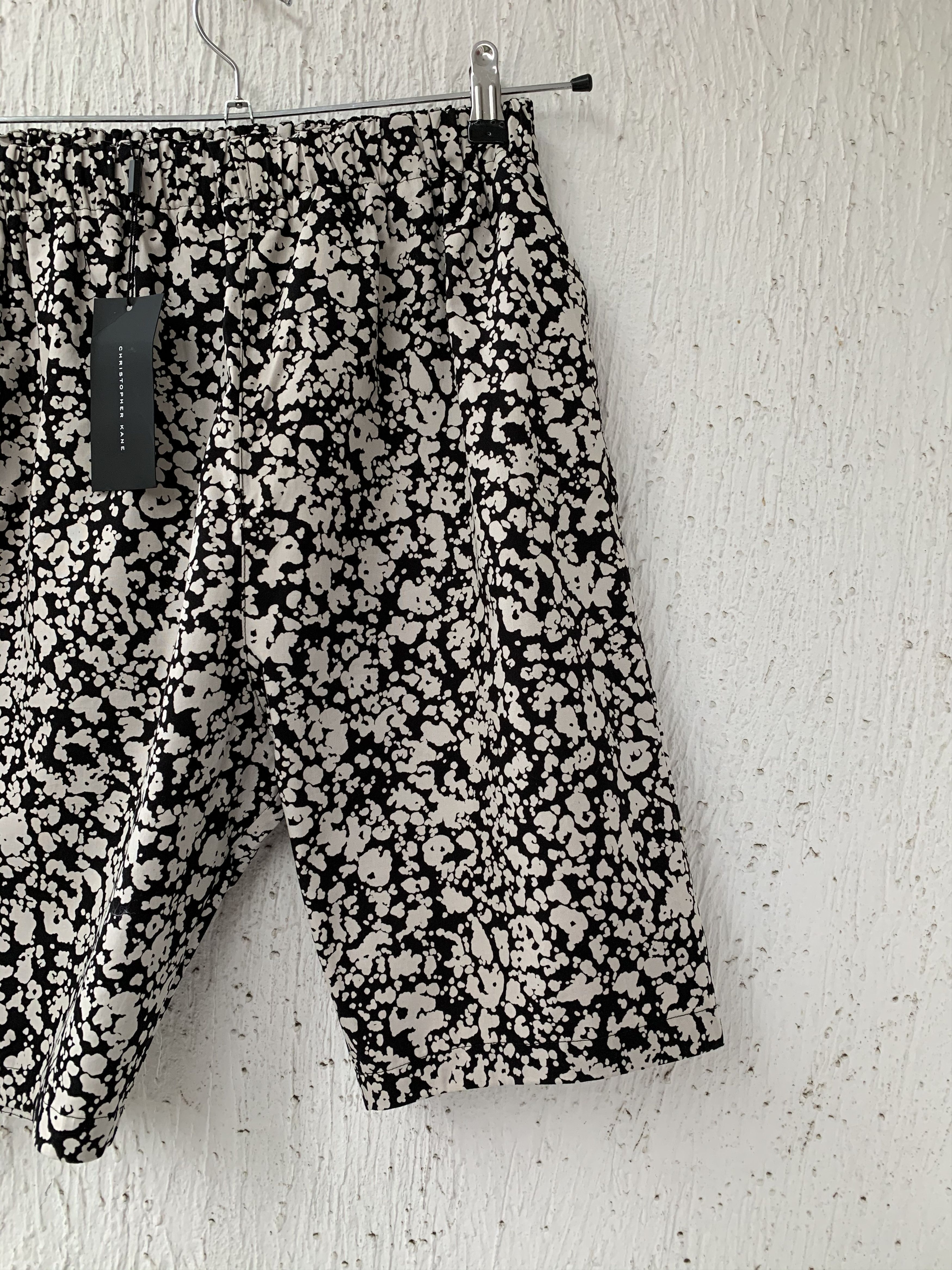 Christopher Kane BNWT Decay Print Elastic Shorts Size 30" / US 8 / IT 44 - 2 Thumbnail