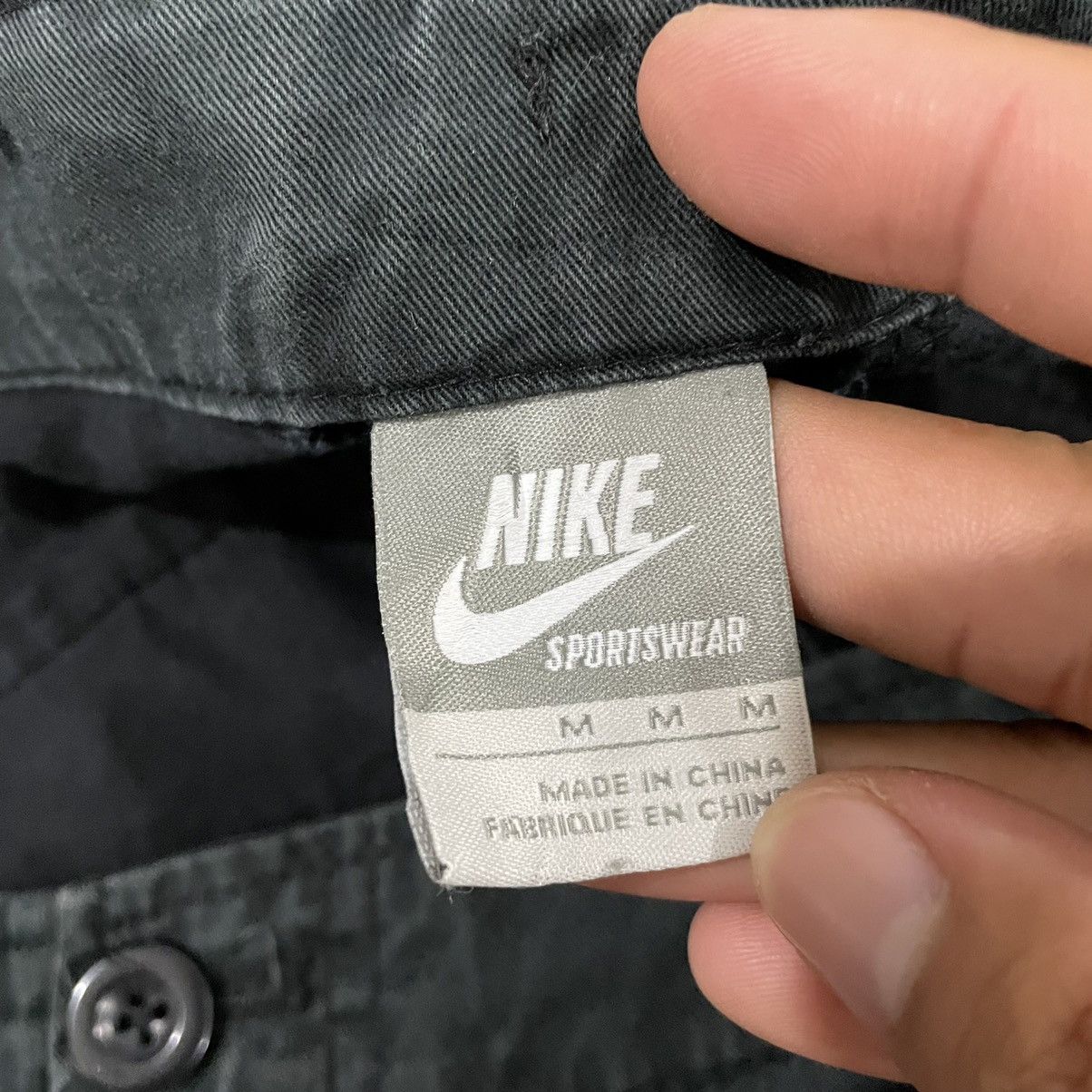 Nike Nike Y2K Cargo pants black Size US 33 - 5 Thumbnail