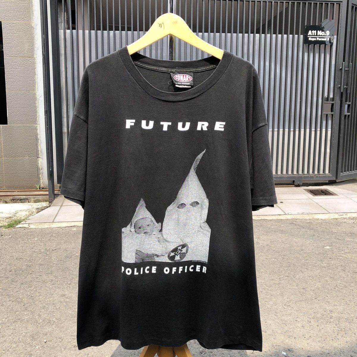 CONART OG FUTURE POLICE OFFICER Vintage 90’s
