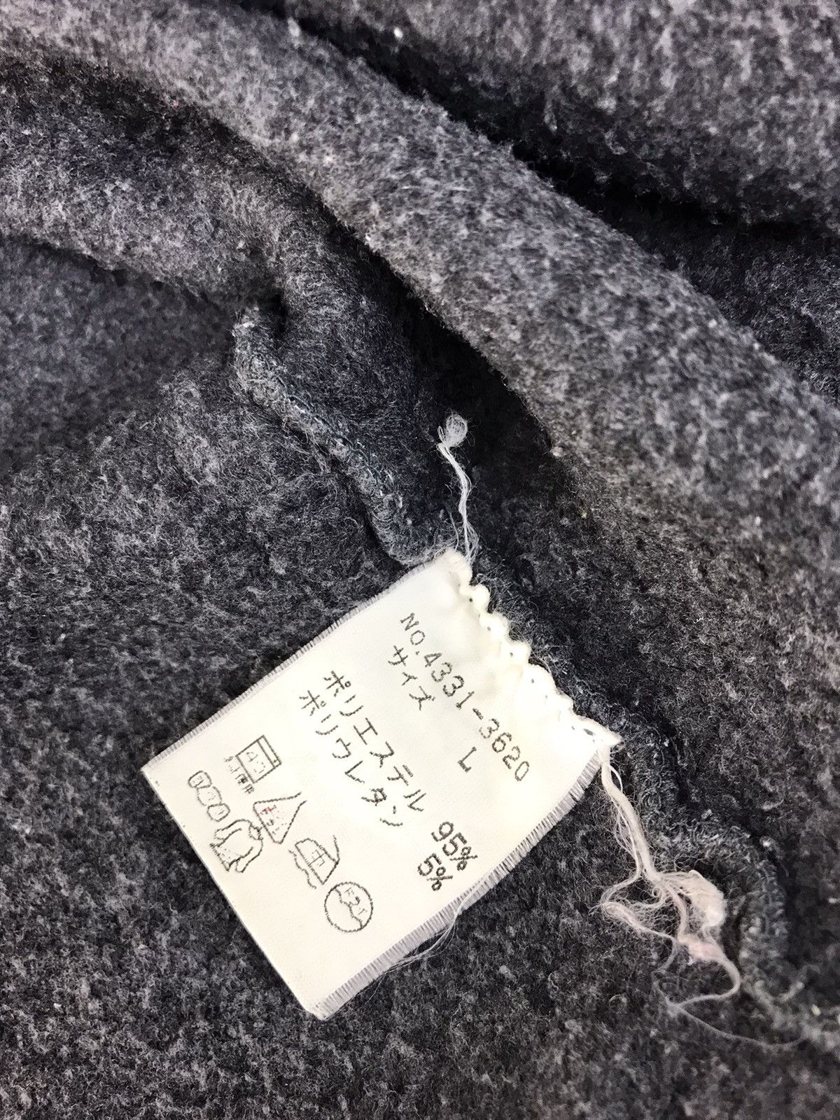 Lacoste × Vintage Chemise Lacoste Homewear Fleece Sweatshirt V Neck Design Size US L / EU 52-54 / 3 - 6 Thumbnail