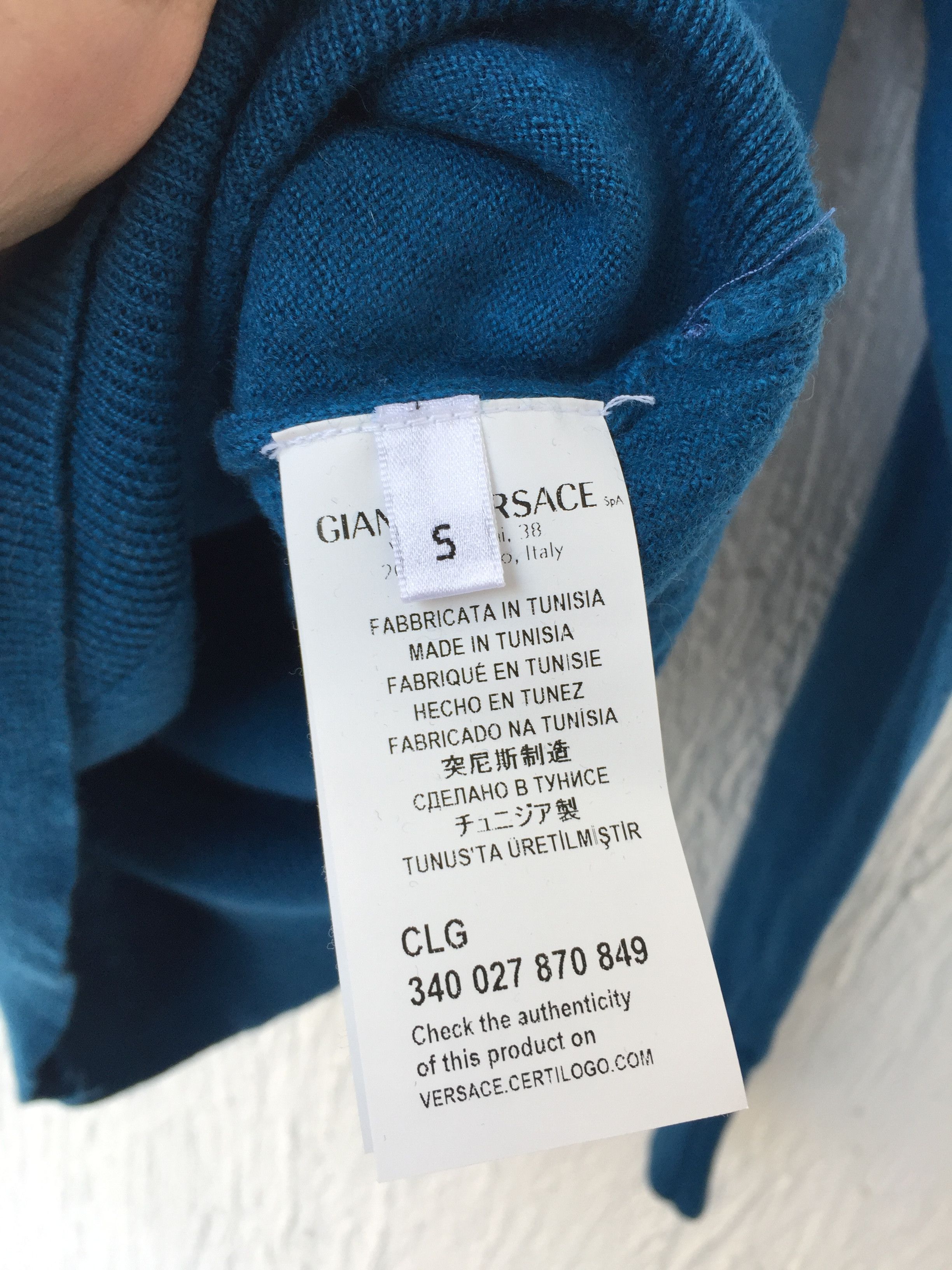 Versace teal embroidered sweater Size US S / EU 44-46 / 1 - 5 Thumbnail