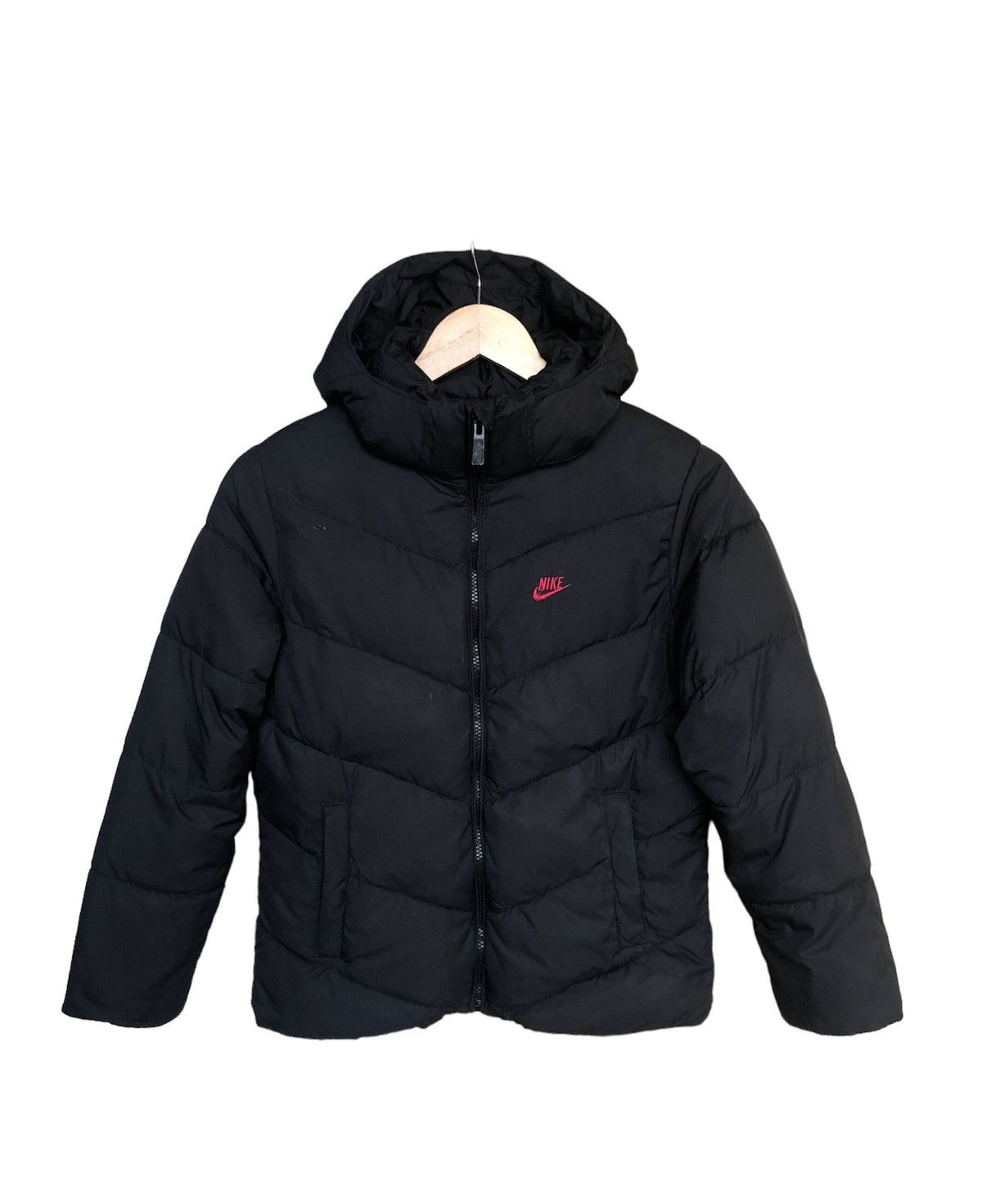 image of Fast Shippingvintage Y2K Nike Womens Puffer Jackets in Black (Size Medium)