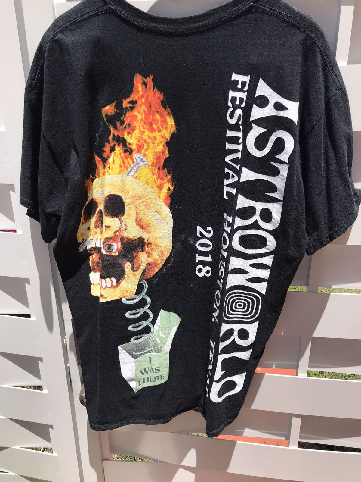 Travis Scott Travis Scott Astroworld Skull In The Box T-Shirt Size US L / EU 52-54 / 3 - 6 Thumbnail