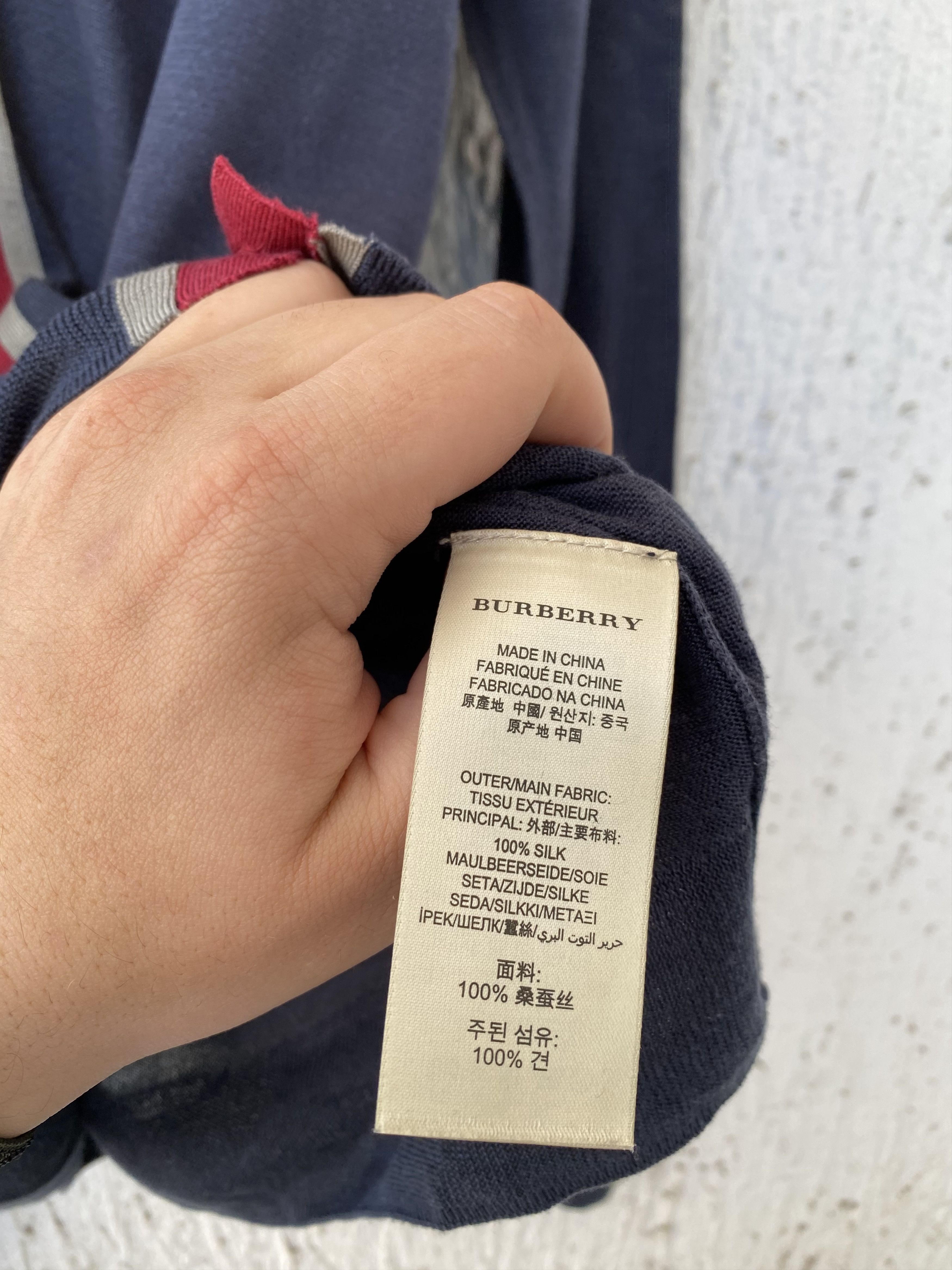 Burberry silk cardigan Size US M / EU 48-50 / 2 - 4 Thumbnail