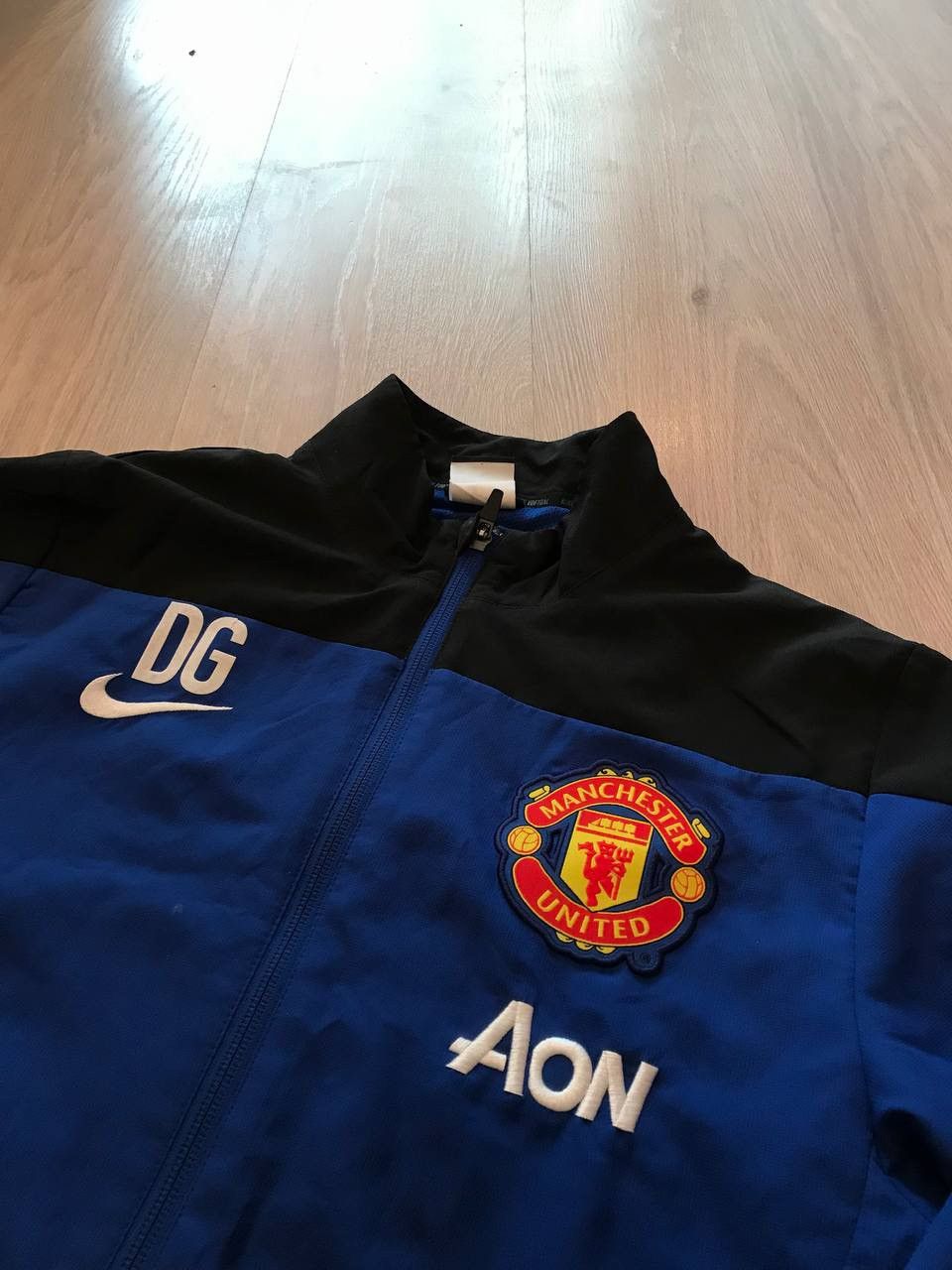 Nike Nike Manchester United FC Rare Track Jacket Football Size US S / EU 44-46 / 1 - 3 Thumbnail