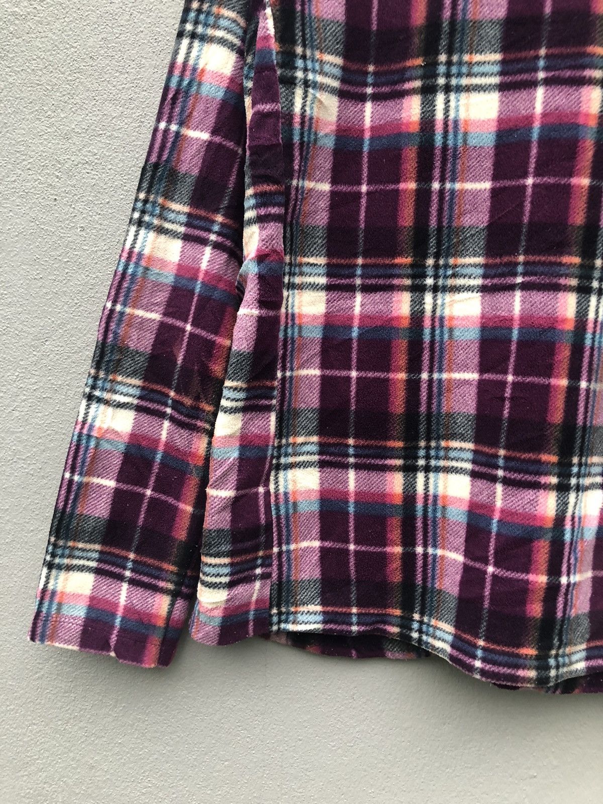 Japanese Brand Vintage Uniqlo Zipper Ups Plaid Fleece Jacket Size US S / EU 44-46 / 1 - 7 Thumbnail