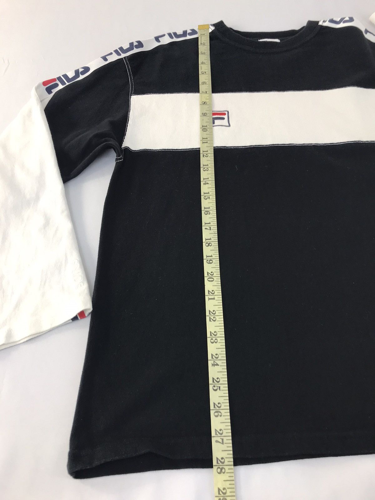 Fila Vintage Fila Long Sleeve Big Logo Back Side Style Size US L / EU 52-54 / 3 - 13 Thumbnail