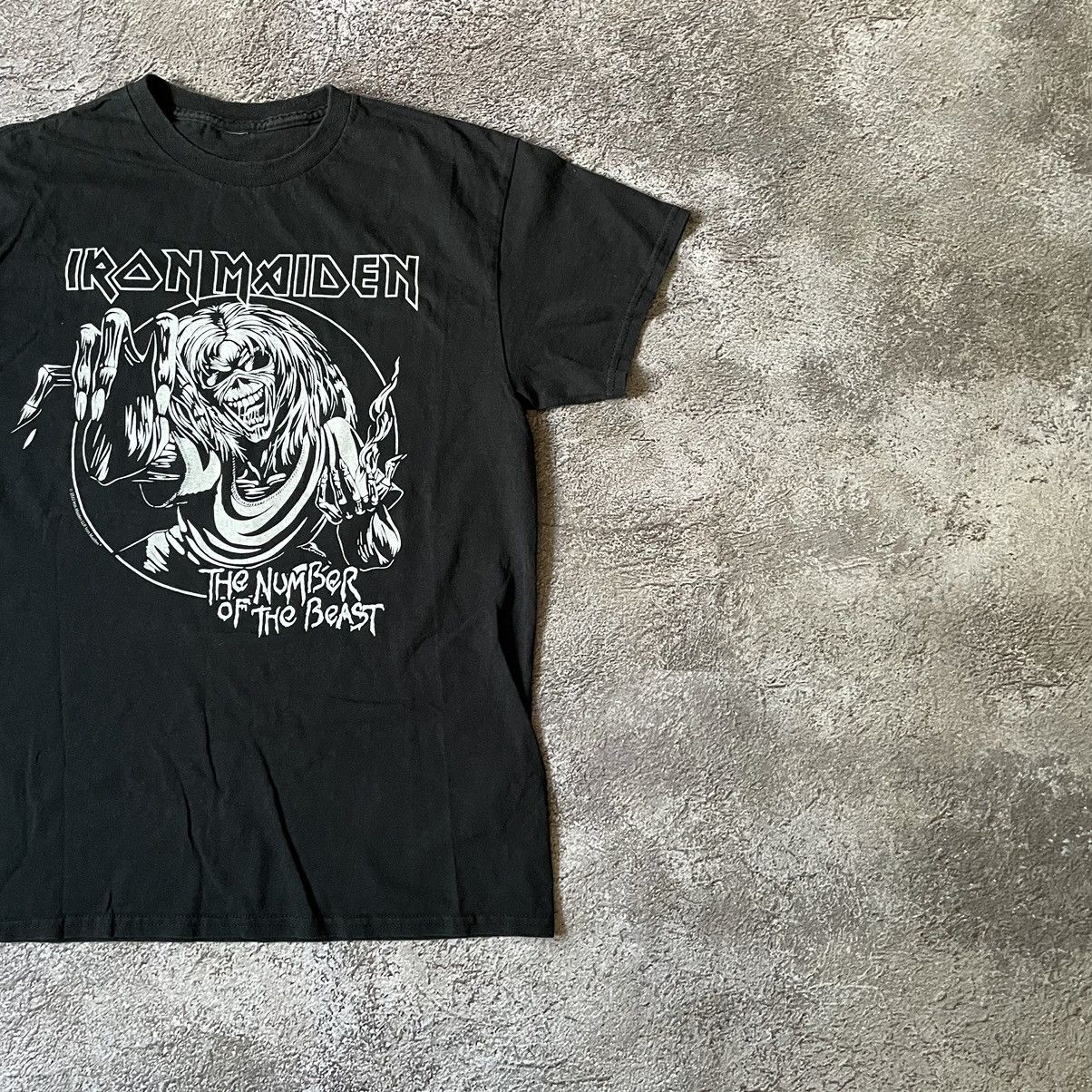 Vintage Vintage Y2K Iron Maiden Graphic Tee Band Tee Grunge Baggy S Size US S / EU 44-46 / 1 - 2 Thumbnail