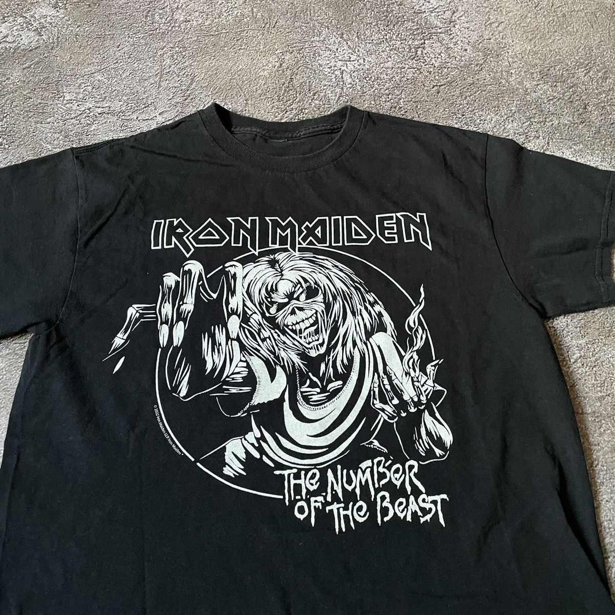 Vintage Vintage Y2K Iron Maiden Graphic Tee Band Tee Grunge Baggy S Size US S / EU 44-46 / 1 - 5 Thumbnail