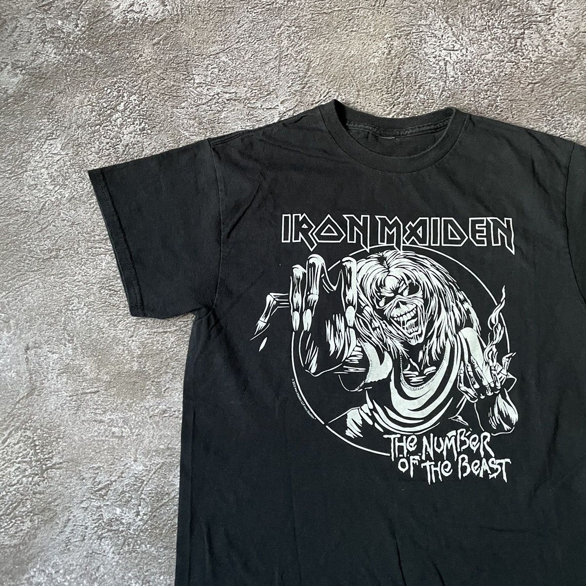 Vintage Vintage Y2K Iron Maiden Graphic Tee Band Tee Grunge Baggy S Size US S / EU 44-46 / 1 - 4 Thumbnail