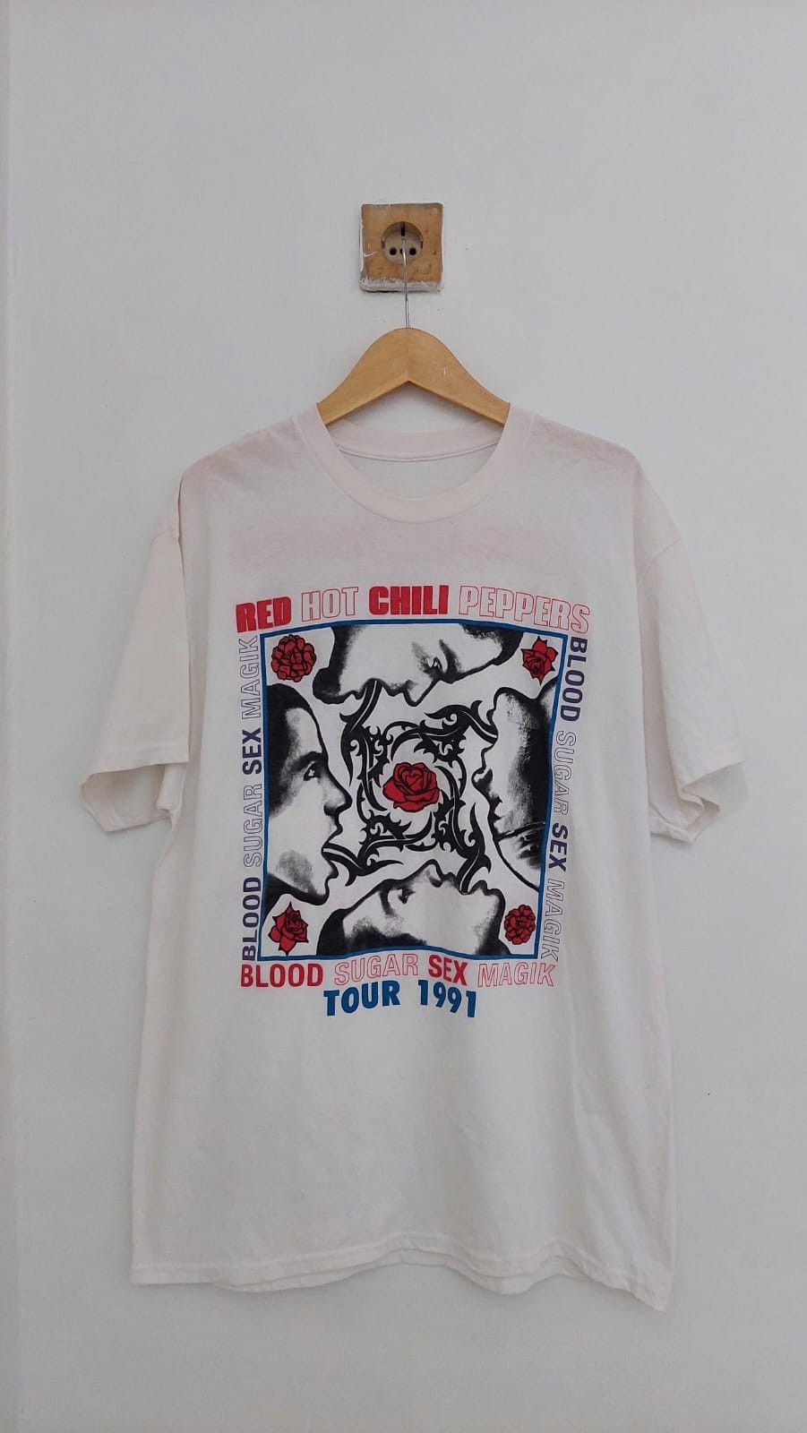 free shipping with online purchase RED HOT CHILI PEPPERS TOUR 1991 BLOOD  SUGAR SEX MAGIK | www.fcbsudan.com