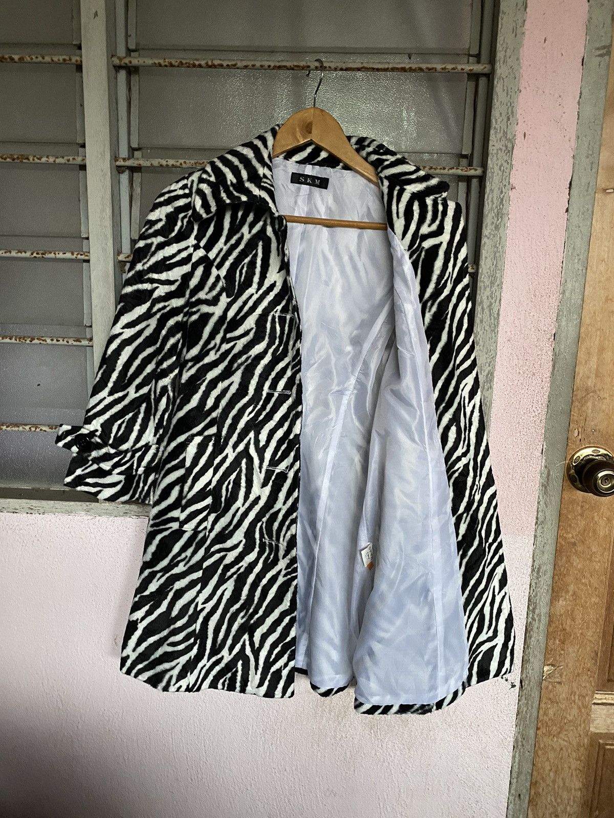 Japanese Brand ⚡️Steals⚡️ SKM Zebra Faux Fur Coat Size S / US 4 / IT 40 - 6 Thumbnail