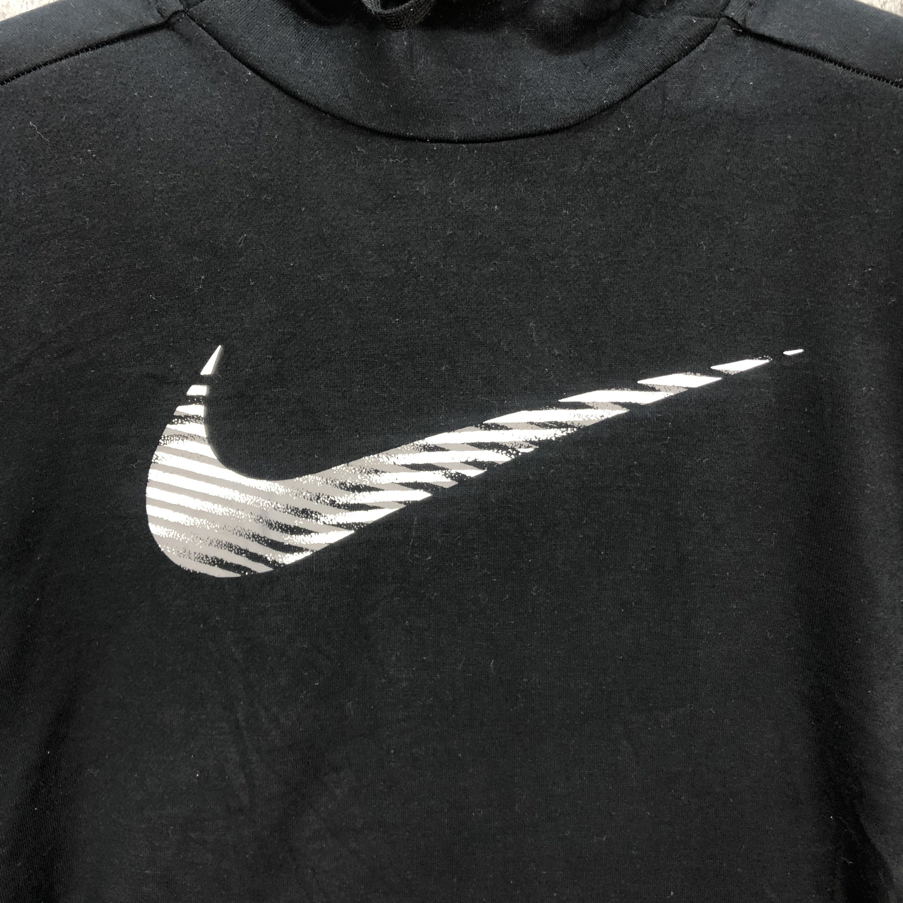 Nike Nike Swoosh Big Logo Pullover Hoodies #5864-211 Size US L / EU 52-54 / 3 - 3 Thumbnail