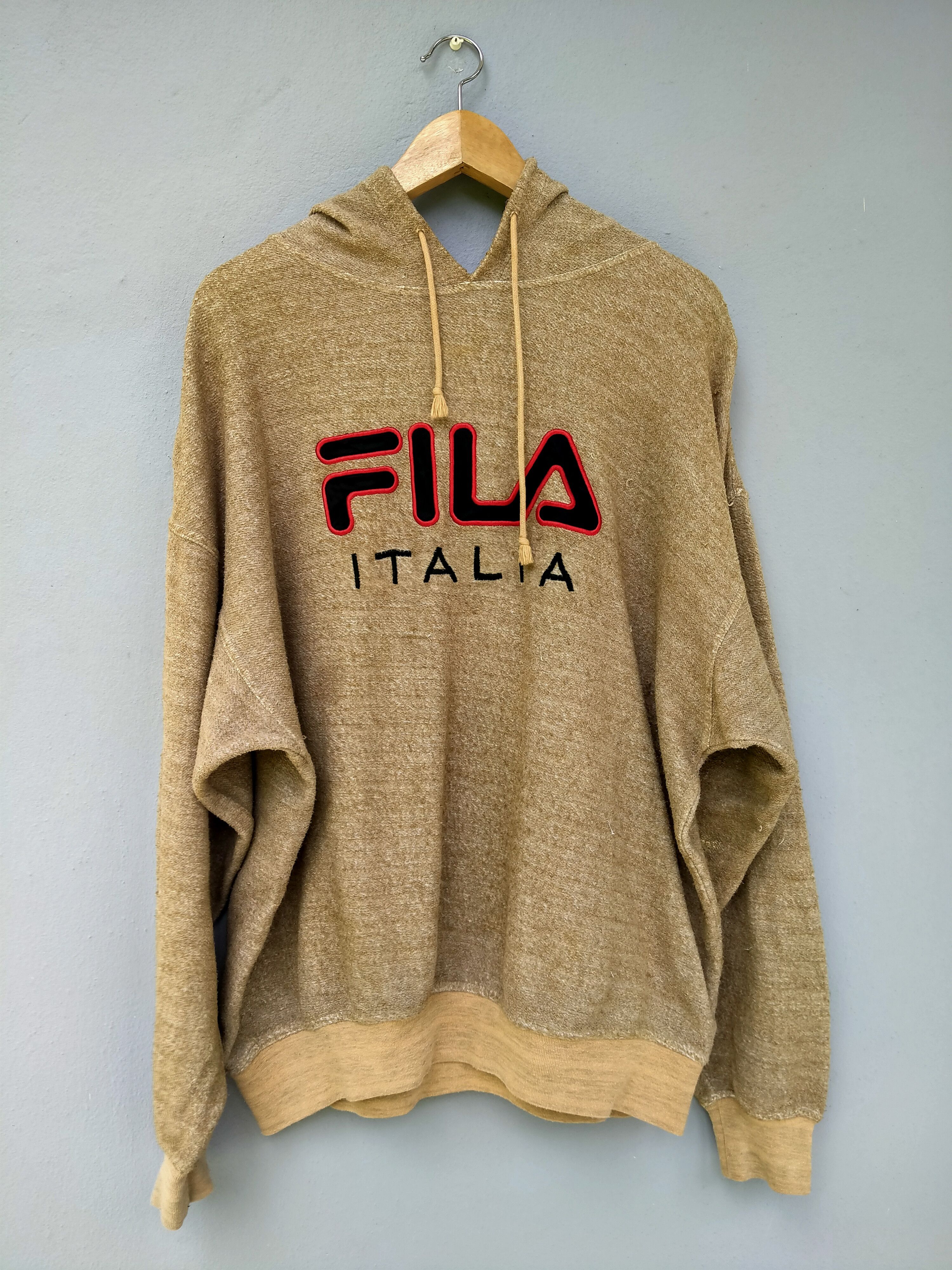 Fila Rare Vintage 90s Fila Italia SpellOut Big Logo Hoodie Size US L / EU 52-54 / 3 - 1 Thumbnail