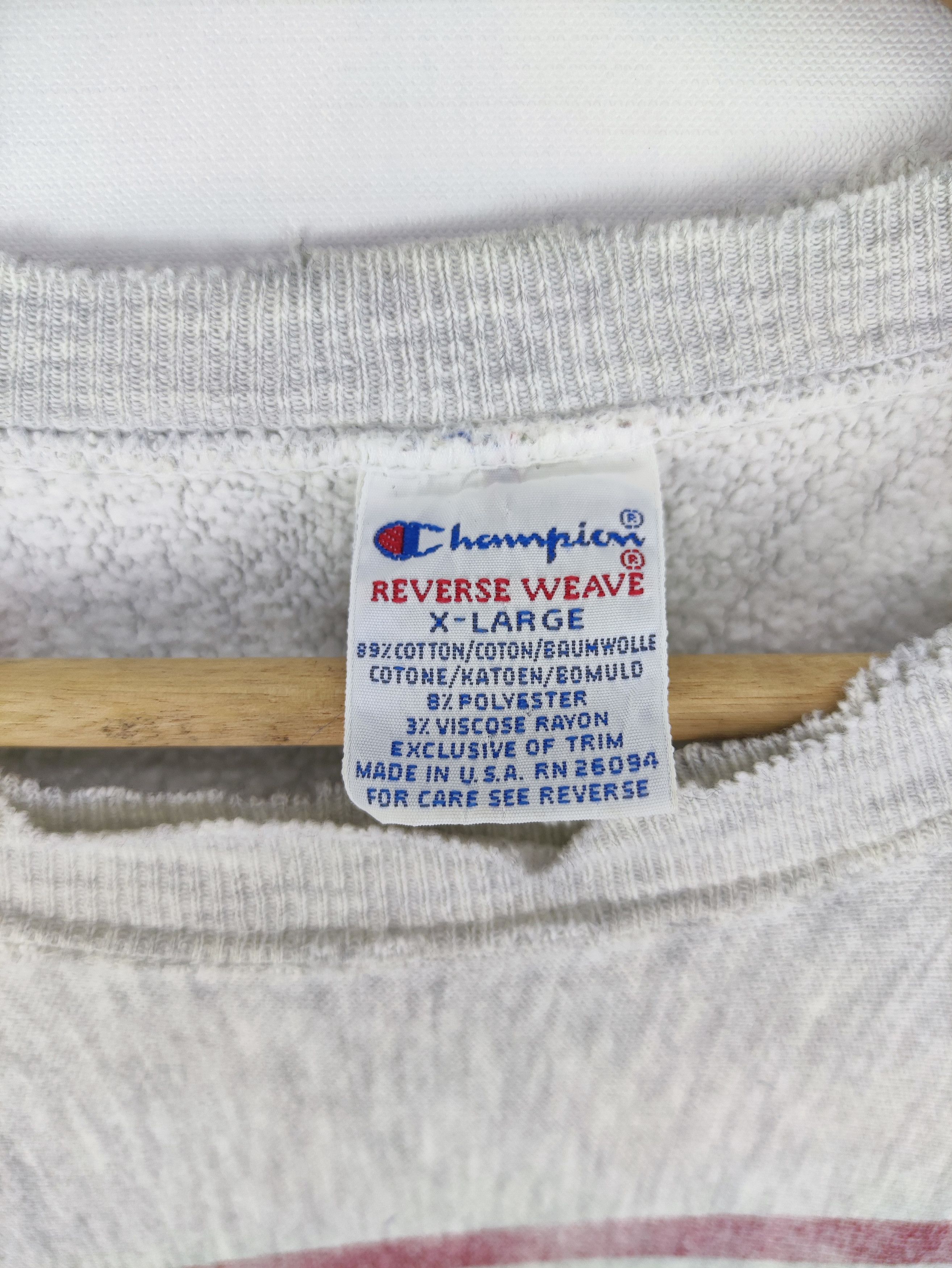 Champion Vintage 90s Champion Sweatshirt Jumper Newport Logo Size US M / EU 48-50 / 2 - 7 Thumbnail