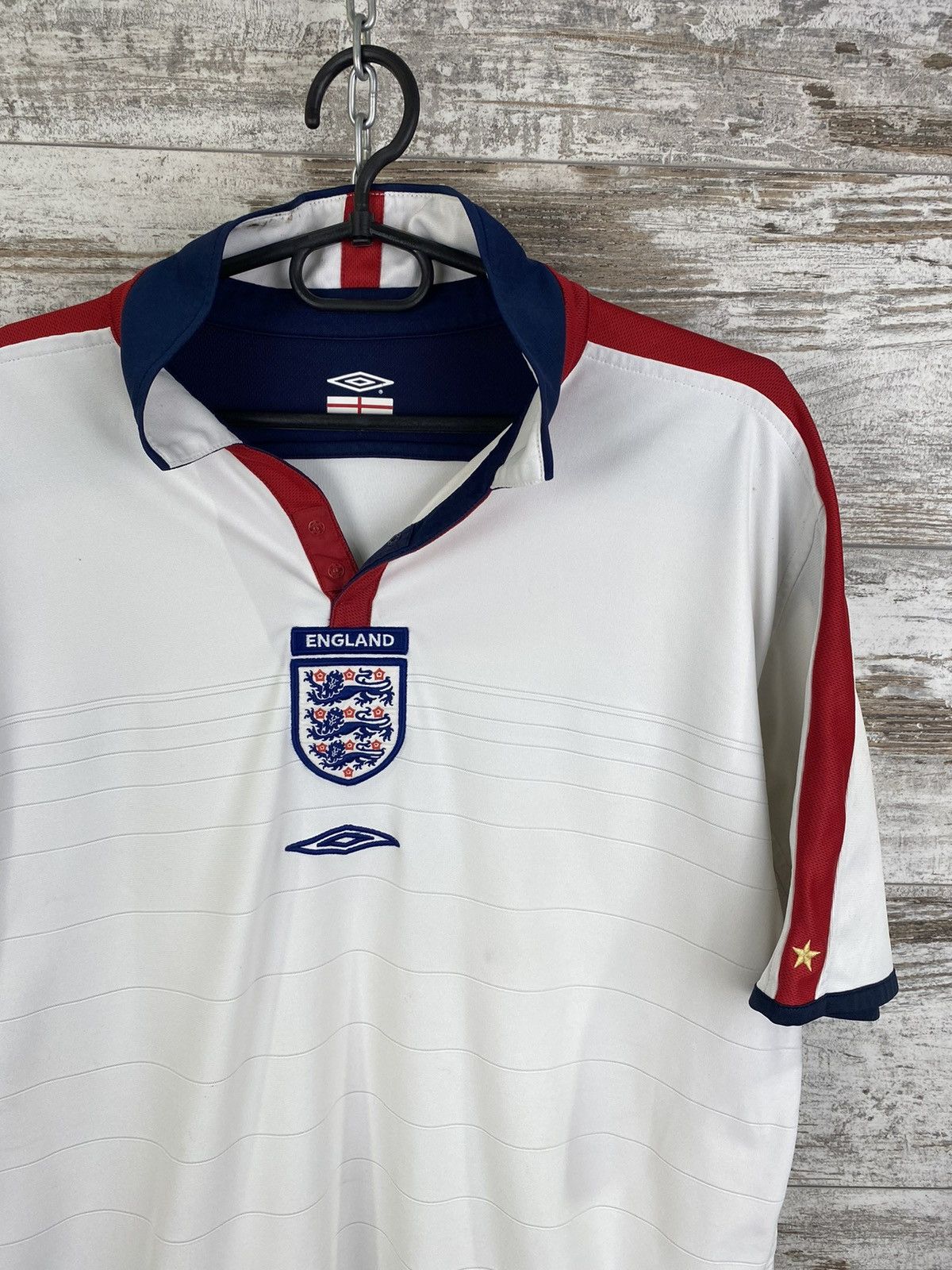 Umbro Mens Vintage Umbro England National Team Soccer Jersey tee Size US L / EU 52-54 / 3 - 3 Thumbnail
