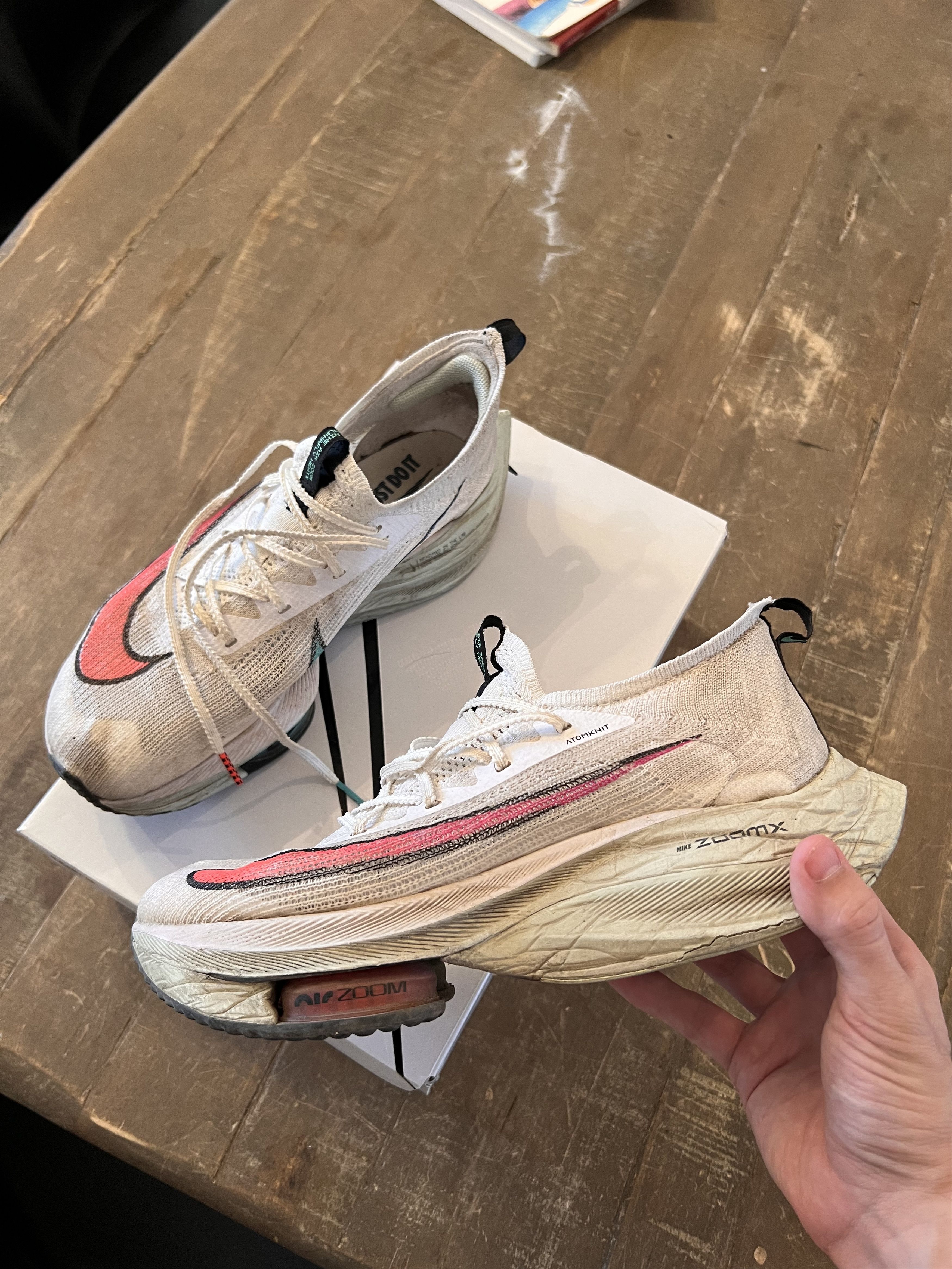 Nike NIKE AIR ZOOM ALPHAFLY NEXT% Size US 9.5 / EU 42-43 - 4 Thumbnail