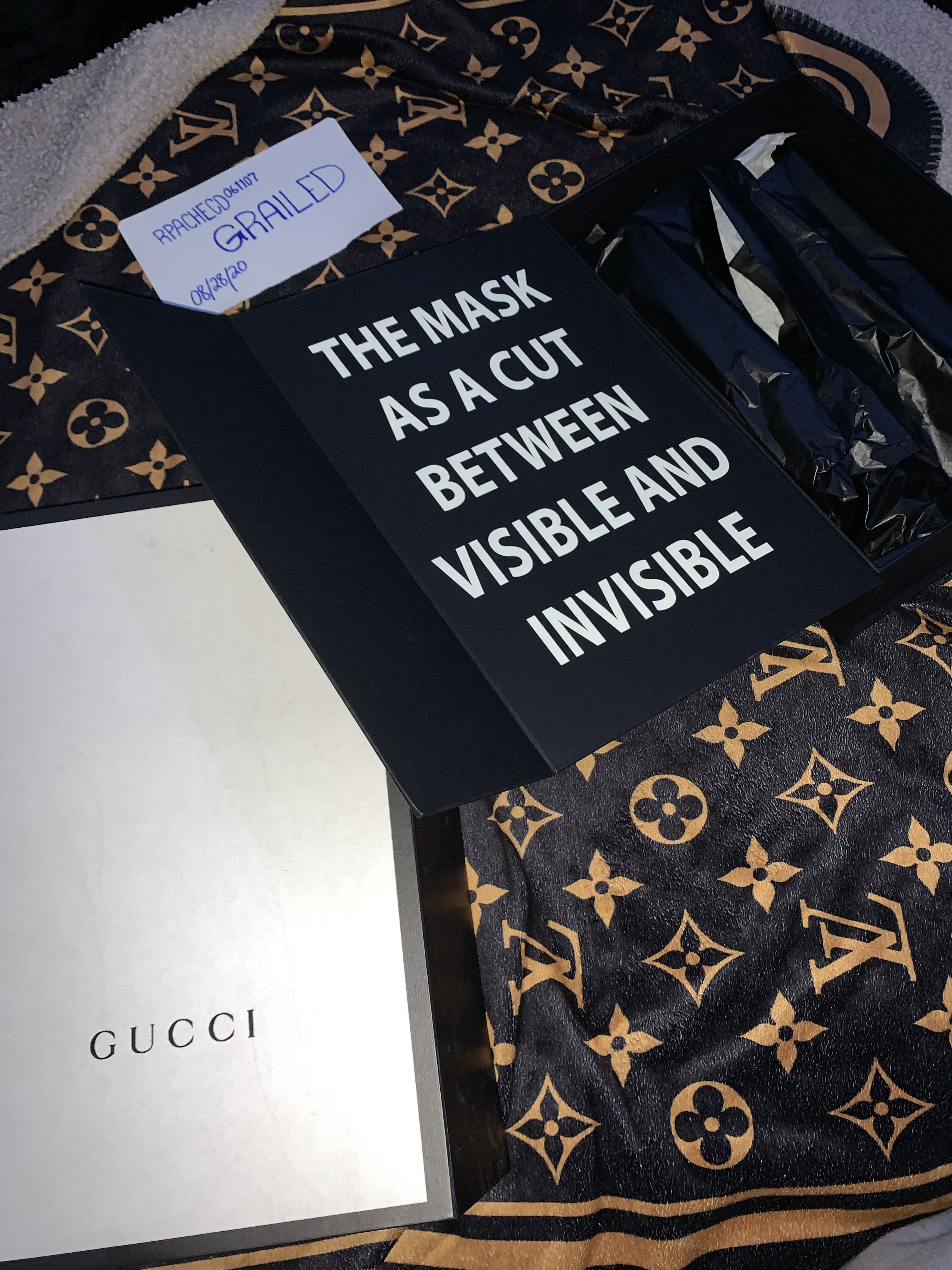 Gucci MANIFESTO OVERSIZED HOODIE Size US S / EU 44-46 / 1 - 7 Thumbnail