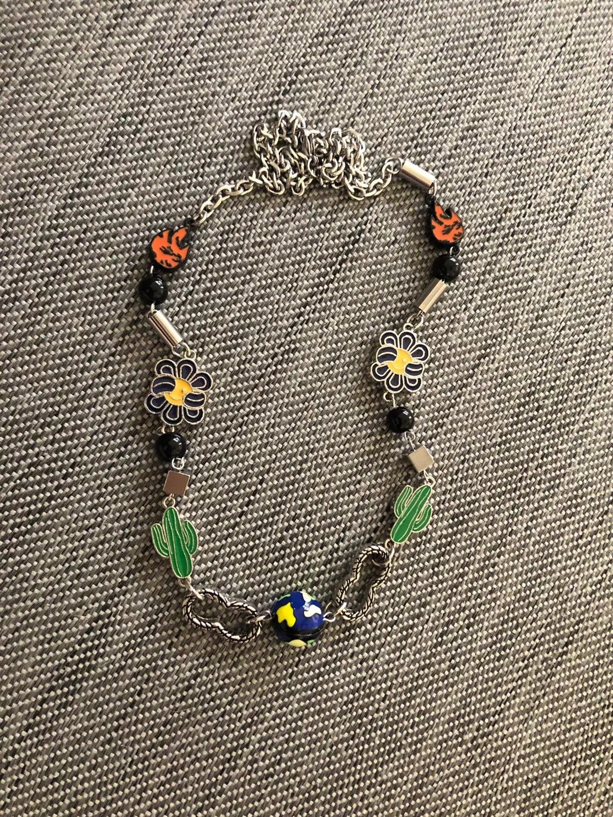 Vintage Cactus Chain World Art Classic Flame Charm Necklace Size ONE SIZE - 4 Thumbnail