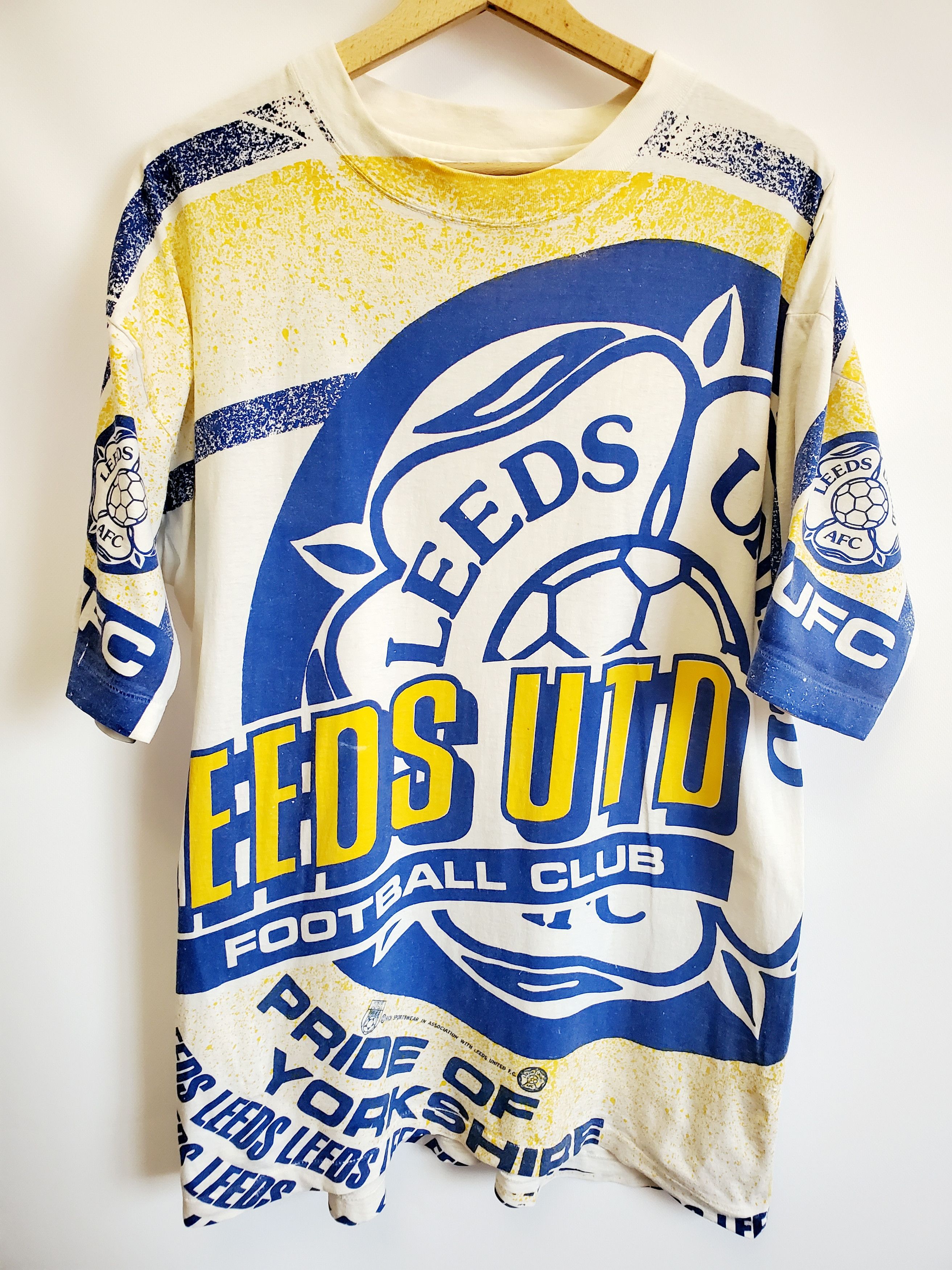 Vintage RARE leeds united Vintage 90 T-Shirt Size US XL / EU 56 / 4 - 1 Thumbnail