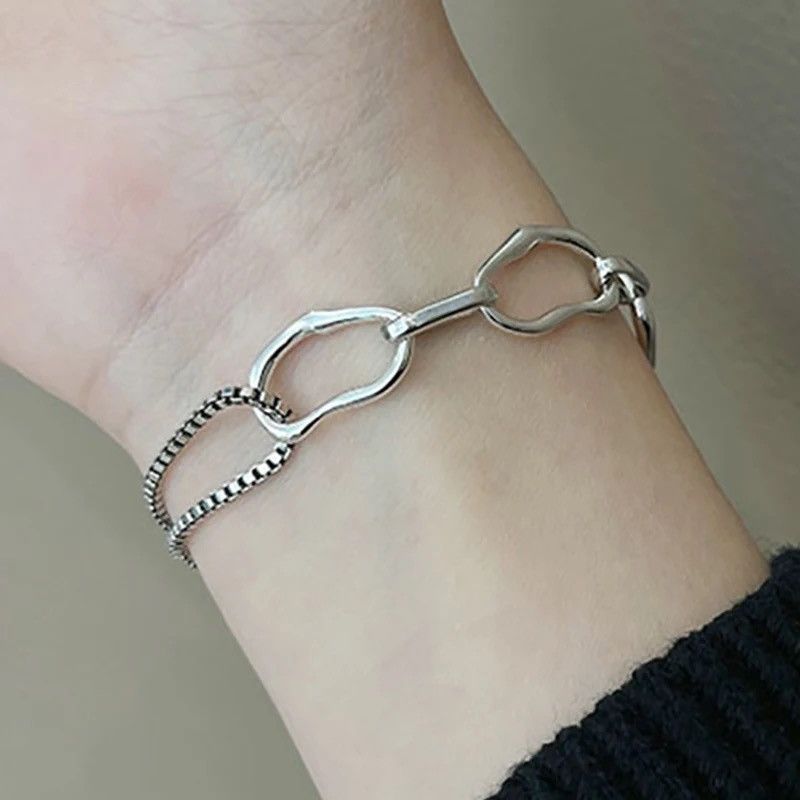 Jewelry Beautiful Minimalist Silver Bracelet Size ONE SIZE - 2 Thumbnail