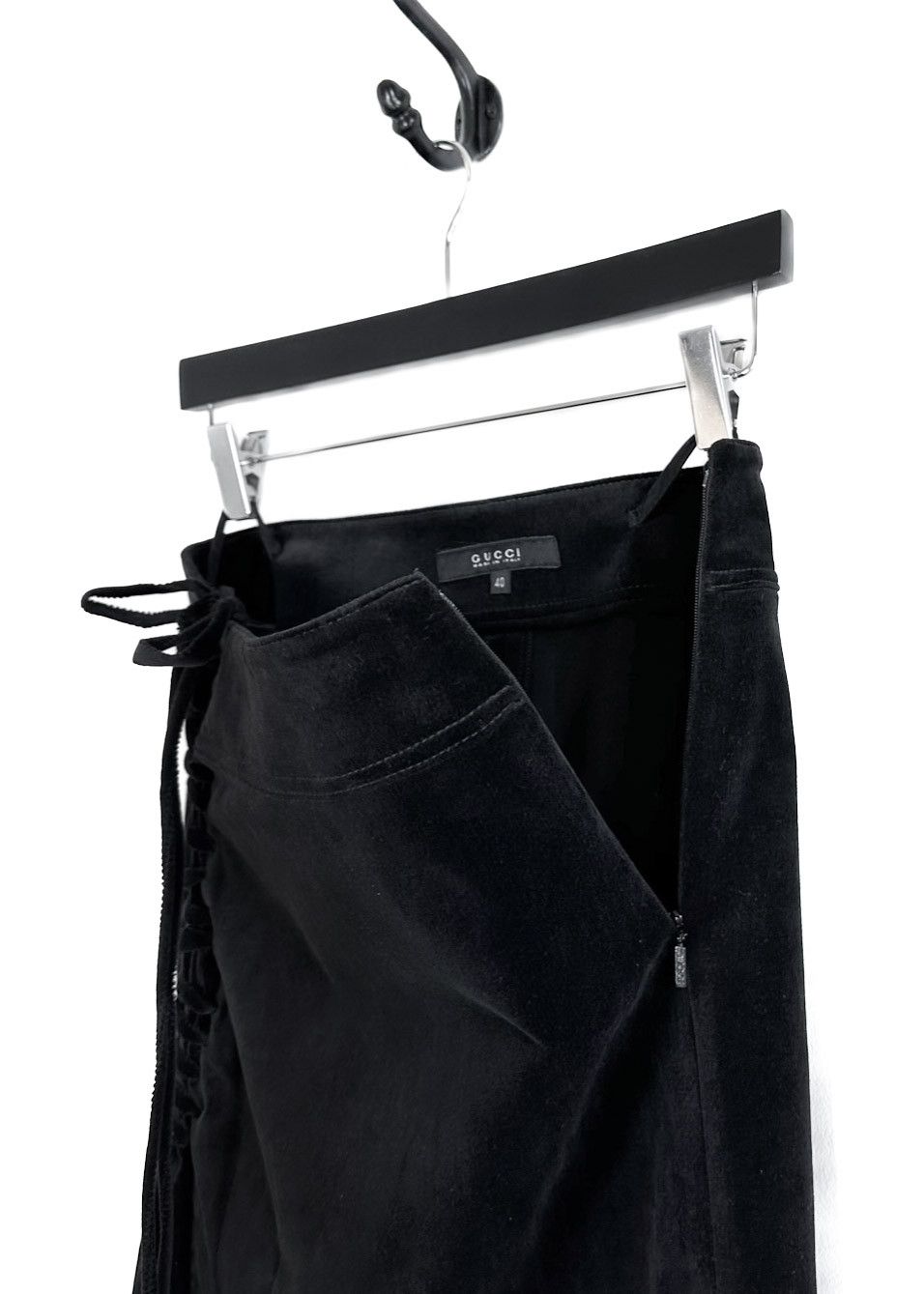Gucci Gucci Black Velvet A-Line Skirt Size 27" / US 4 / IT 40 - 3 Thumbnail