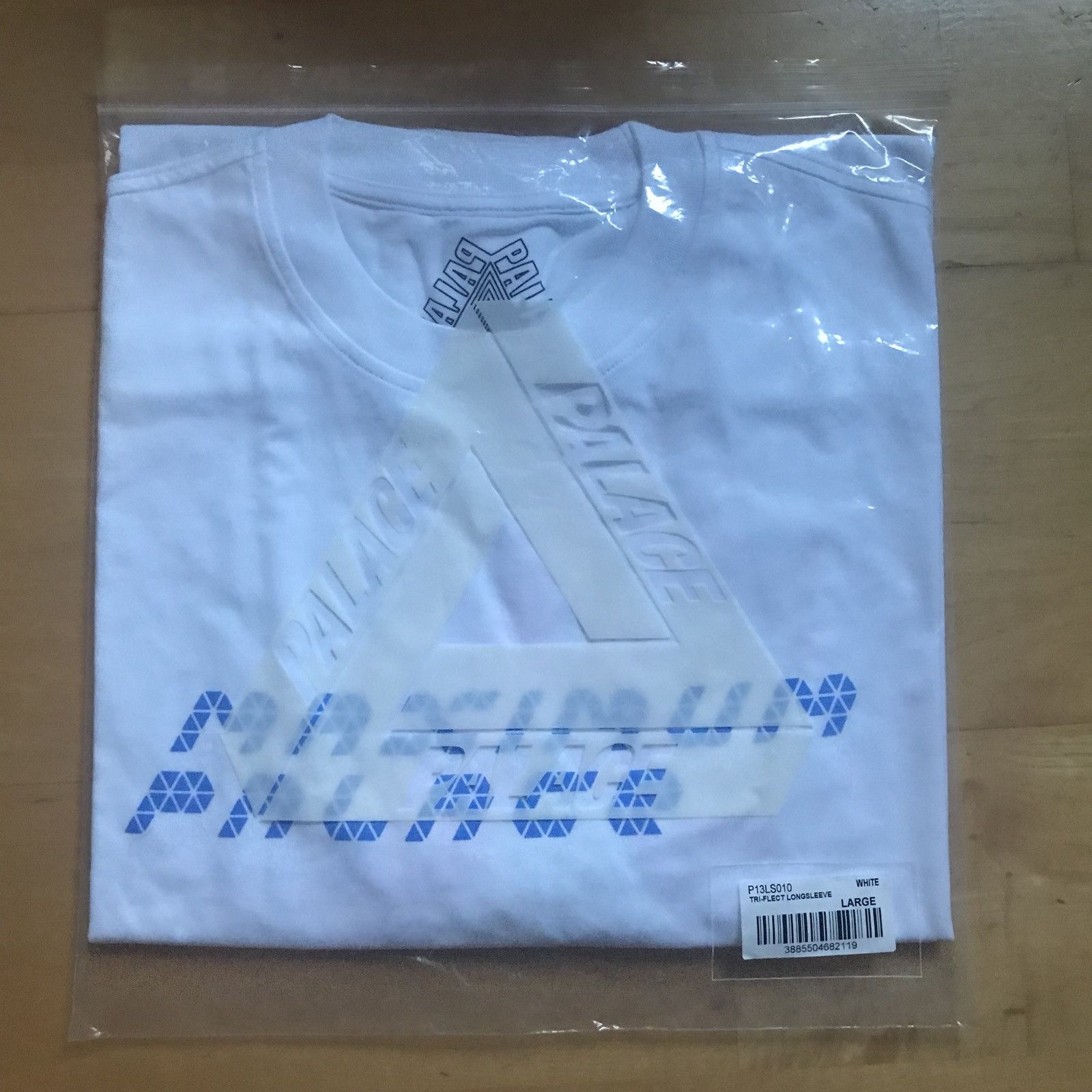 Palace Tri-Flect Long sleeve White L - www.disolcolor.com