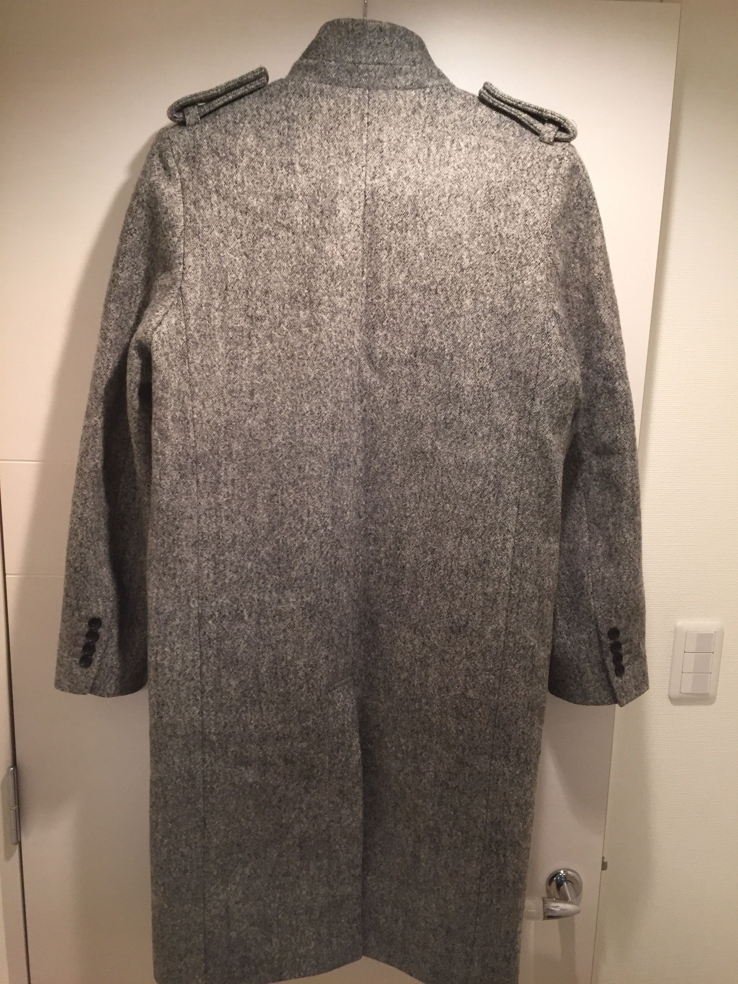 April 77 MILITARY OFFICER OVERCOAT IN MARBLE GREY WOOL Size US M / EU 48-50 / 2 - 3 Thumbnail