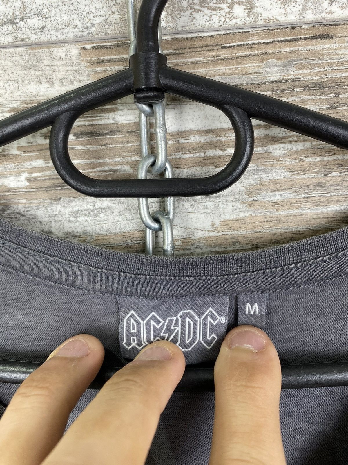 AC/DC × Band Tees × Vintage Mens Vintage AC/DC T-SHIRT rock band tee rare Size US M / EU 48-50 / 2 - 3 Thumbnail