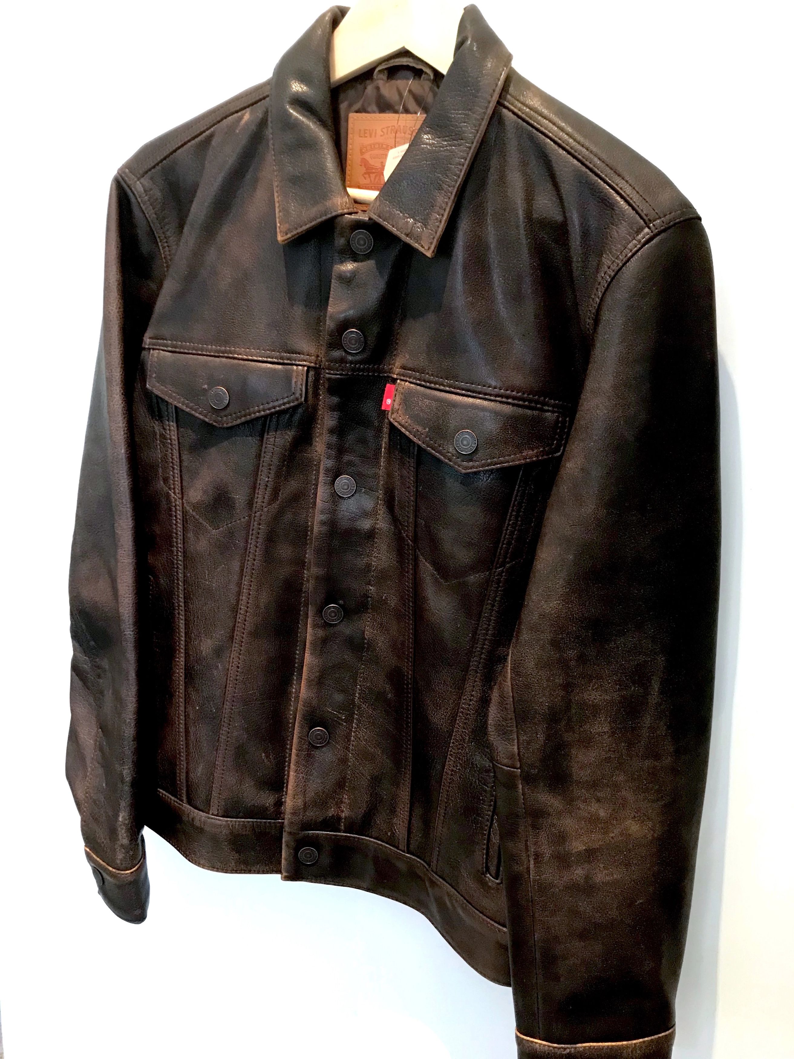 Levi's BNWT DISTRESSED BUFFALO LEATHER TYPE 3 TRUCKER JACKET Size US M / EU 48-50 / 2 - 6 Thumbnail