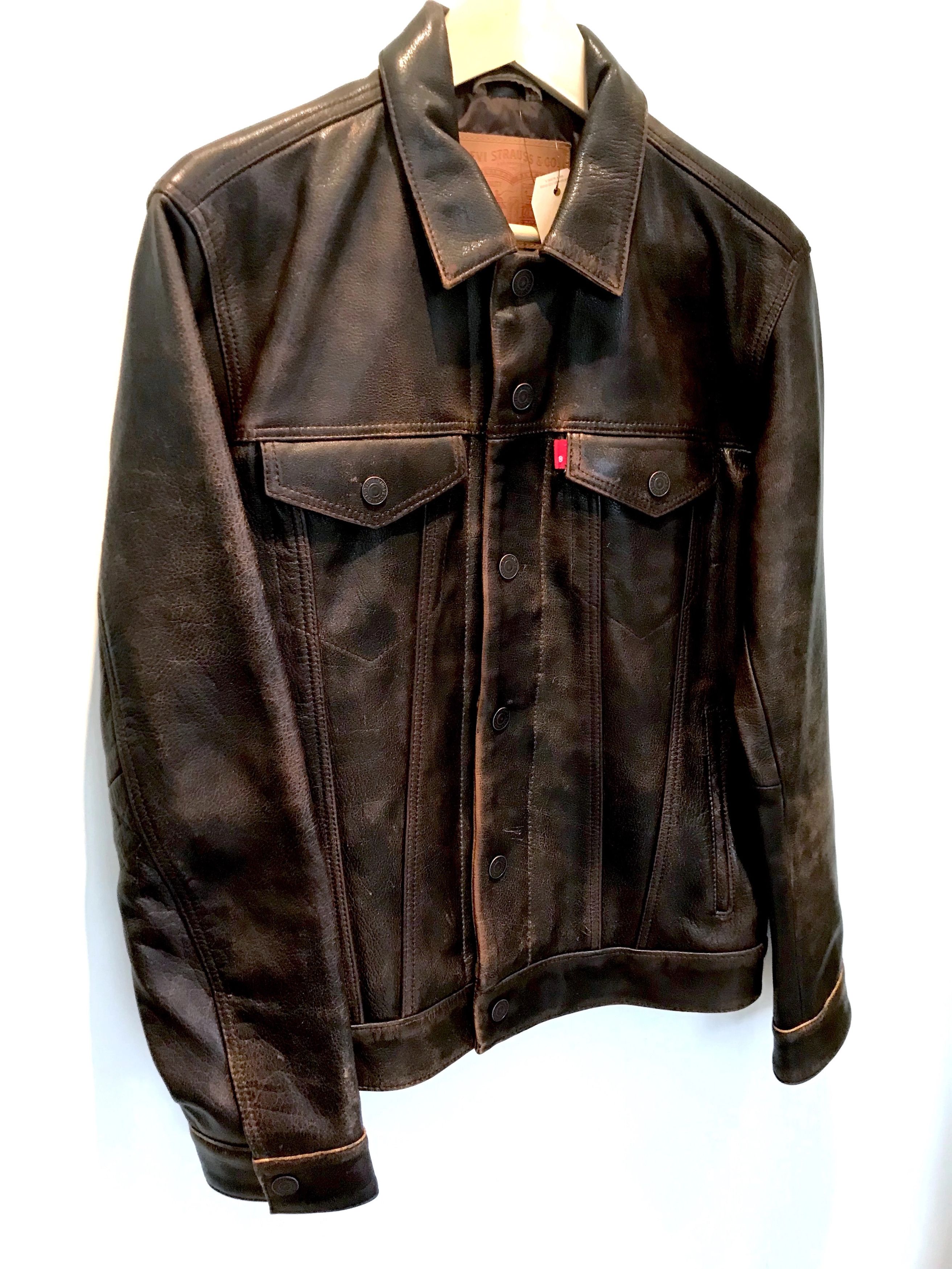 Levi's BNWT DISTRESSED BUFFALO LEATHER TYPE 3 TRUCKER JACKET Size US M / EU 48-50 / 2 - 11 Thumbnail