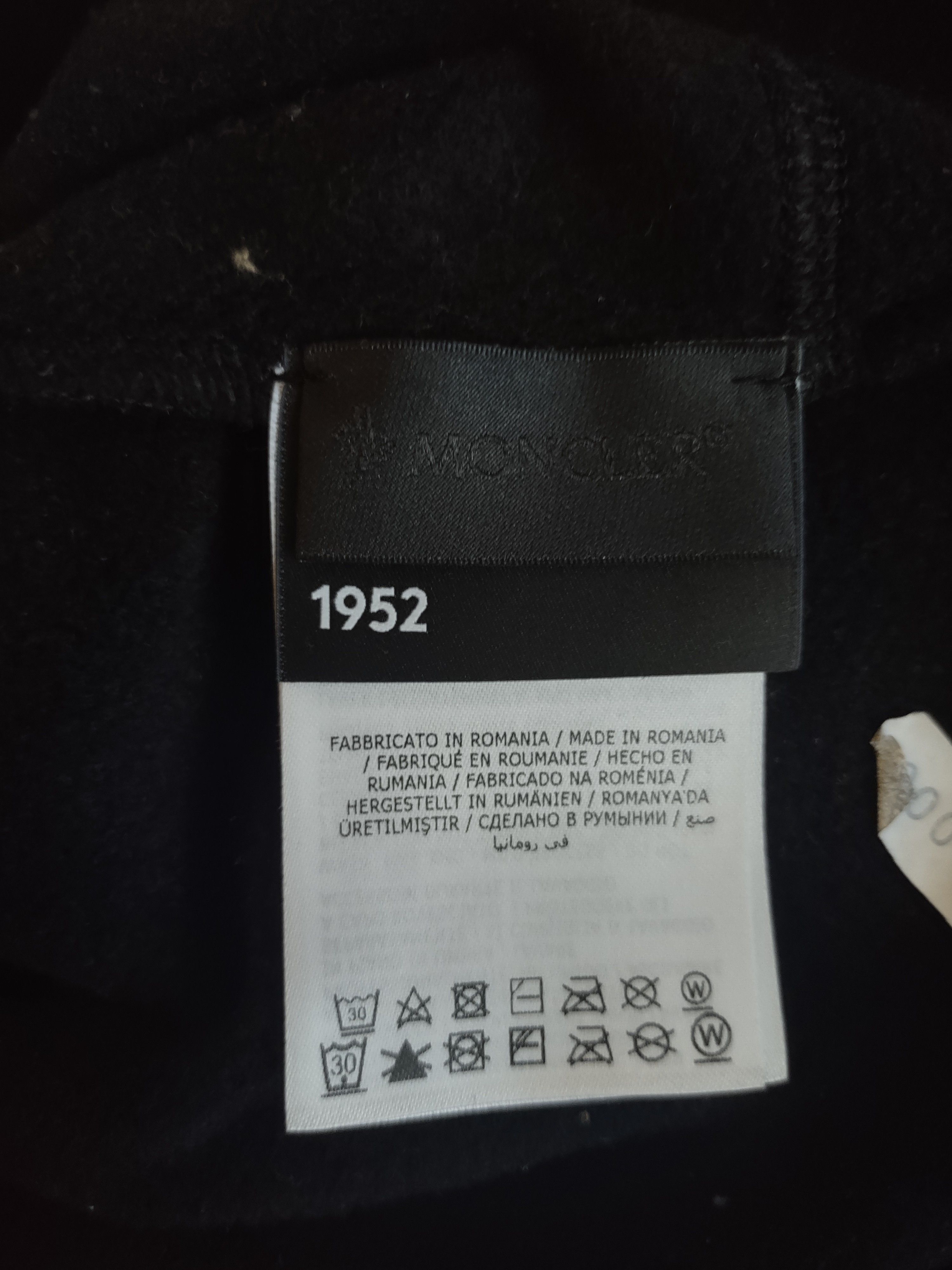 And Wander 2 Moncler 1952 x And Wander Reflective Logo Sweatshirt Size US XXL / EU 58 / 5 - 12 Thumbnail