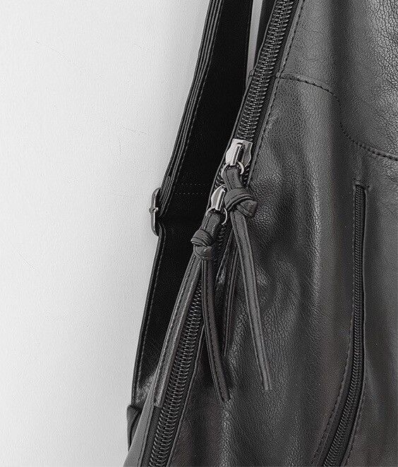 Vintage Oversized retro faux leather hobo bag messenger bag Size ONE SIZE - 6 Thumbnail