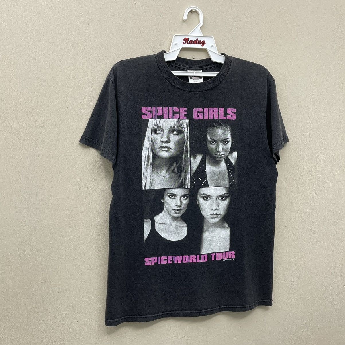 Band Tees Vintage 90s The Spice Girl Spiceworld English Pop Girl Group Size US M / EU 48-50 / 2 - 6 Thumbnail