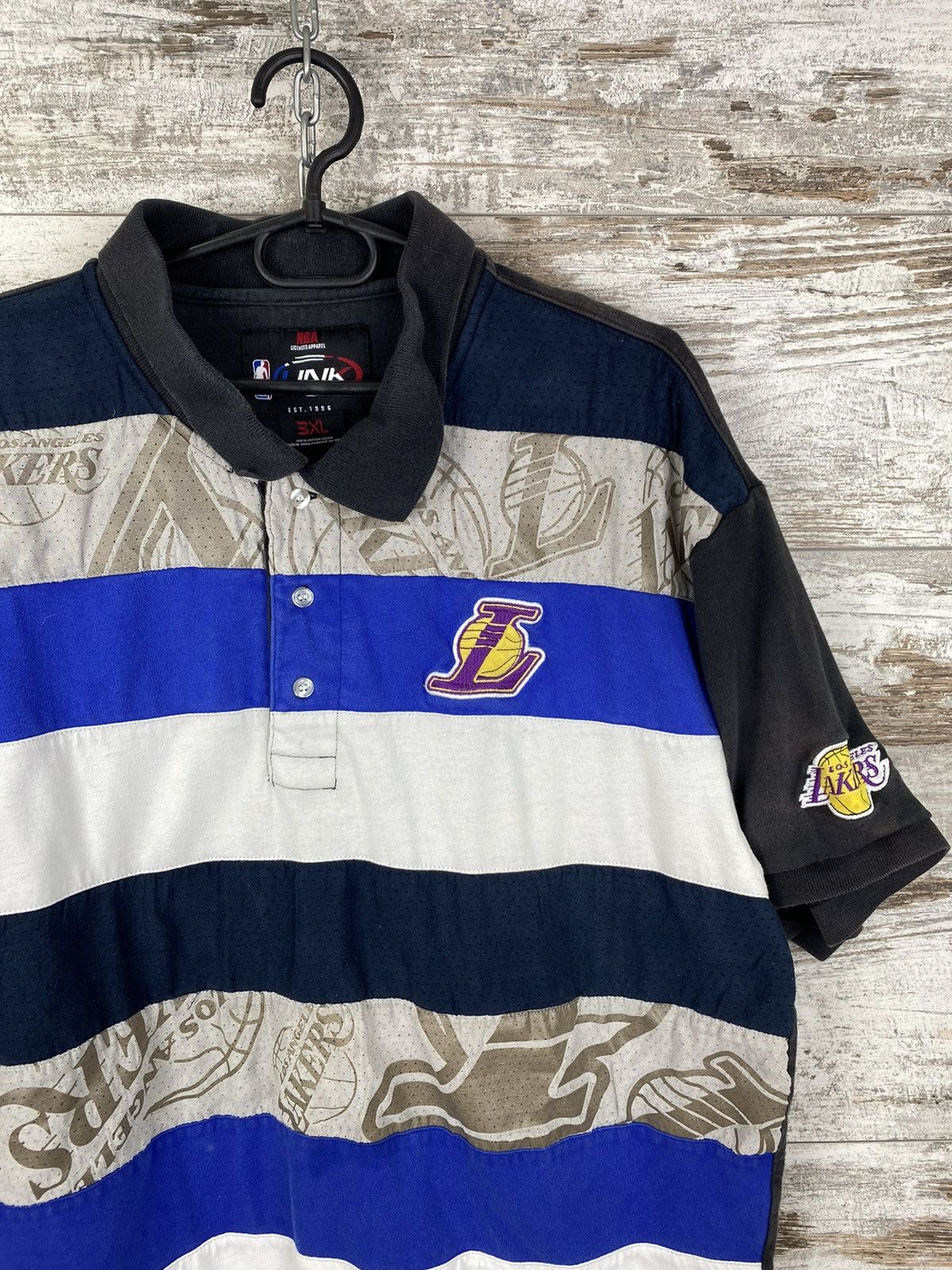 NBA × Vintage Mens Vintage L.A. Lakers polos overprint T-shirt tee nba Size US XXL / EU 58 / 5 - 2 Thumbnail