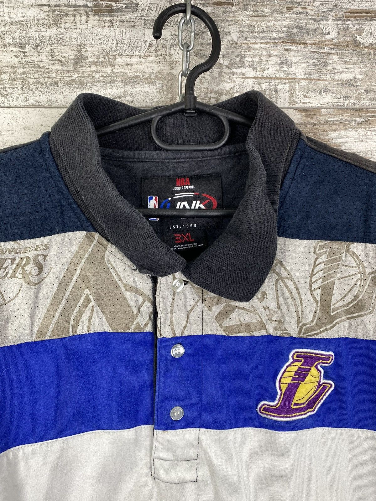 NBA × Vintage Mens Vintage L.A. Lakers polos overprint T-shirt tee nba Size US XXL / EU 58 / 5 - 3 Thumbnail