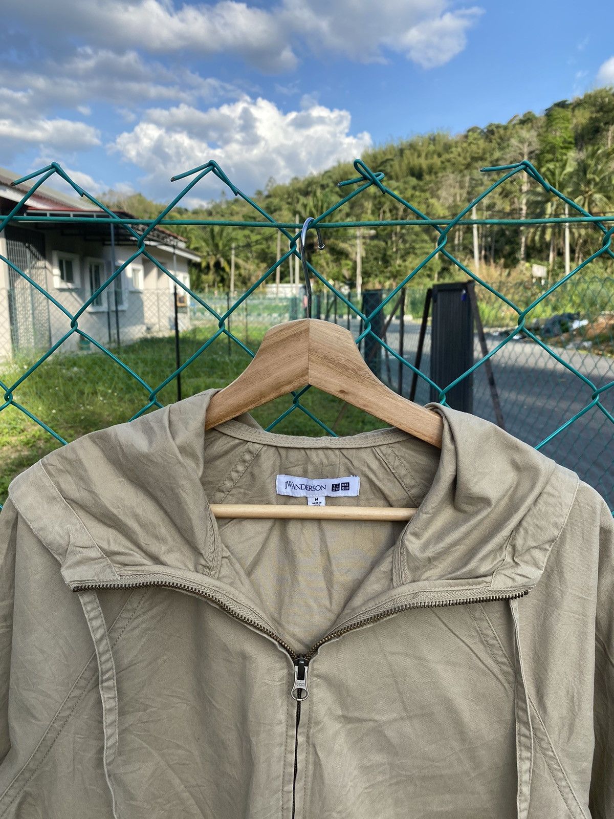 JW Anderson × Uniqlo AW J.W.Anderson X Uniqlo Jacket Size M / US 6-8 / IT 42-44 - 7 Thumbnail