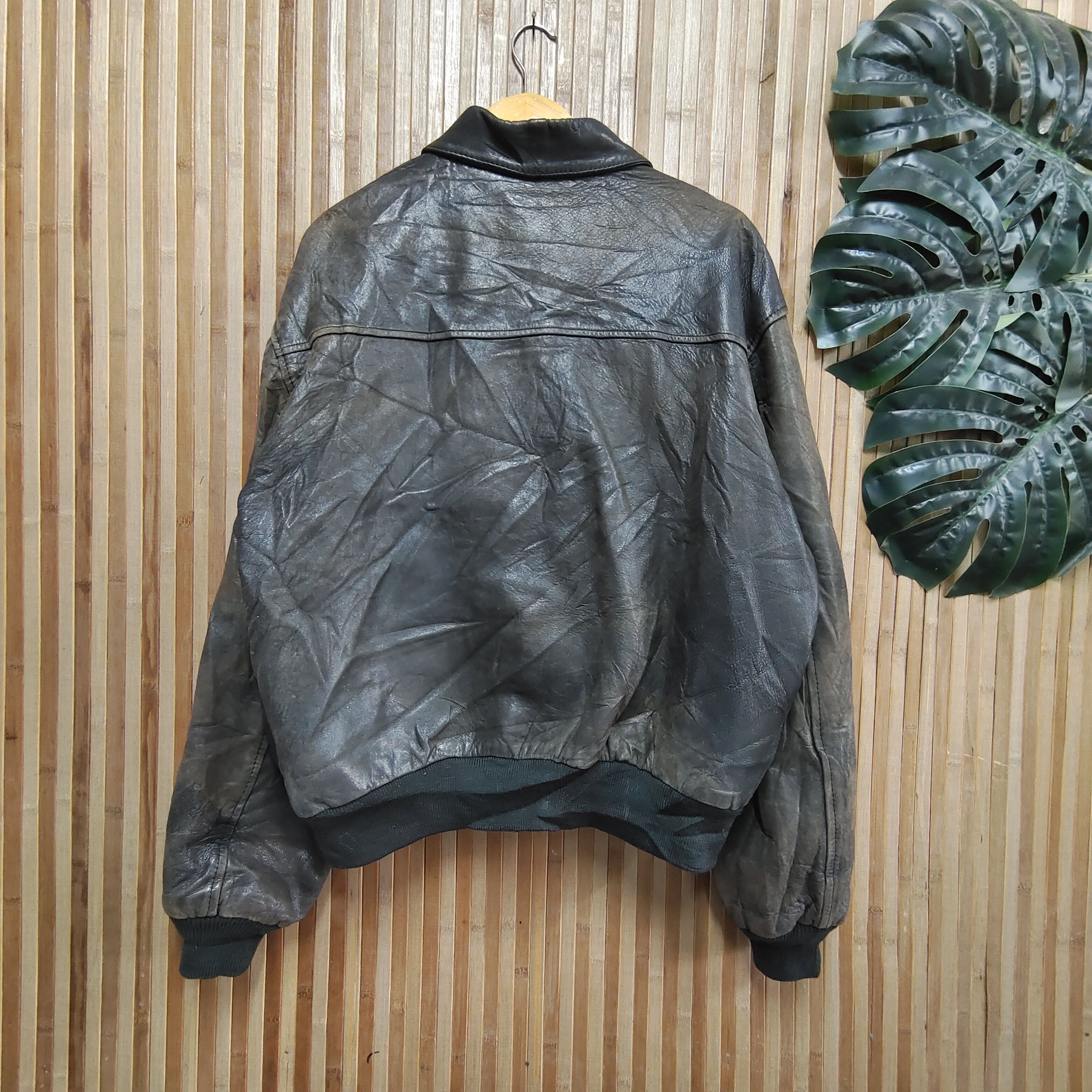 Avirex Vintage 1987 Avirex Leather Flight Jacket Size US XL / EU 56 / 4 - 3 Thumbnail