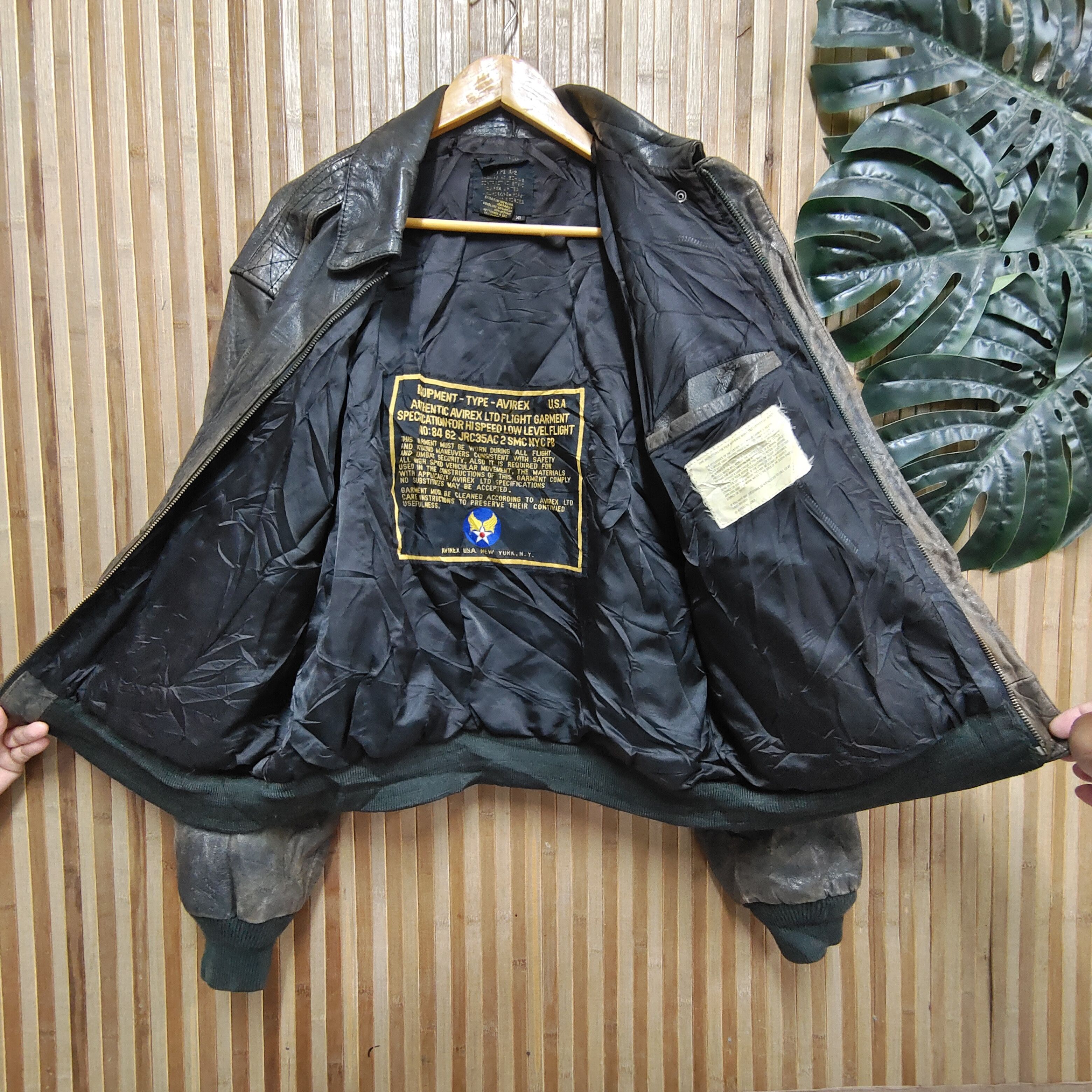 Avirex Vintage 1987 Avirex Leather Flight Jacket Size US XL / EU 56 / 4 - 2 Thumbnail