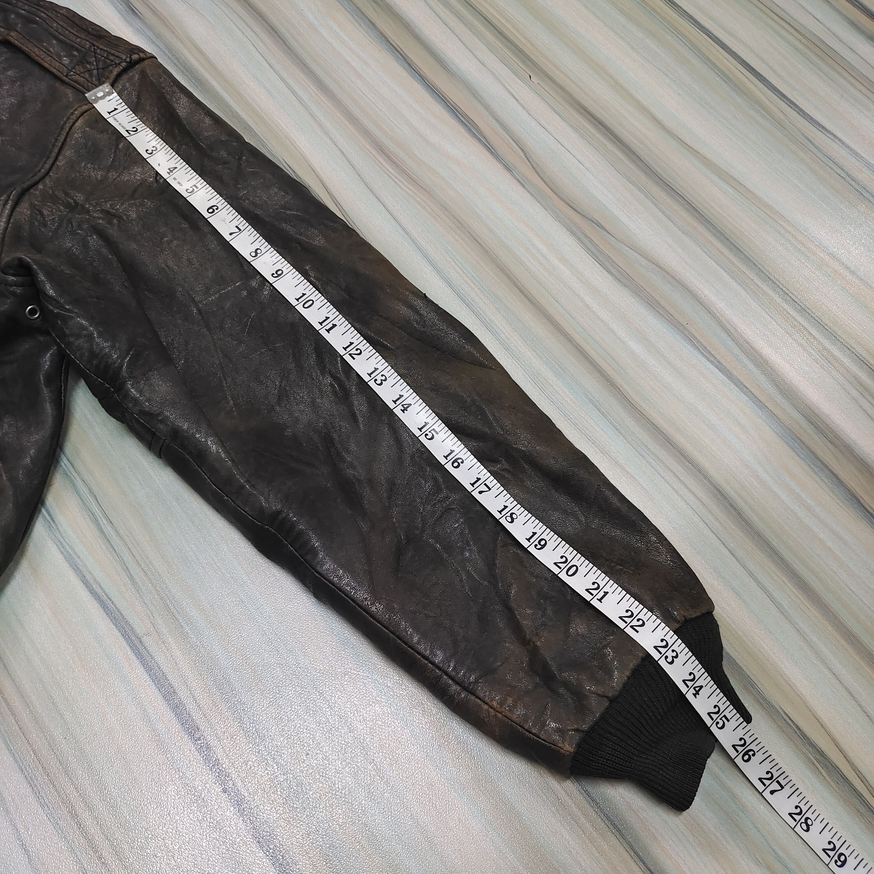 Avirex Vintage 1987 Avirex Leather Flight Jacket Size US XL / EU 56 / 4 - 15 Thumbnail