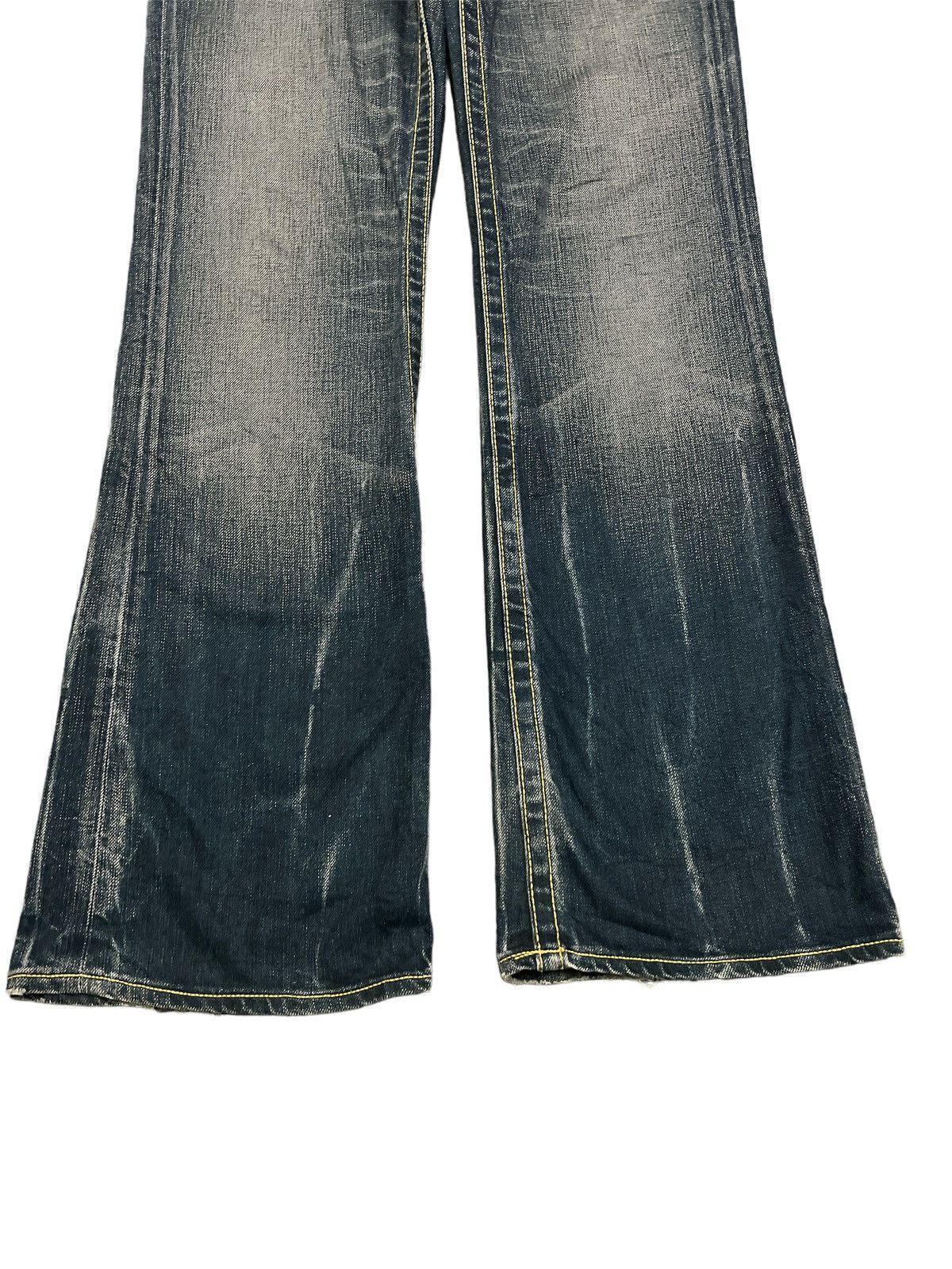 Japanese Brand FLARED💥VINTAGE 575 DISTRESSED DENIM PANT Size US 32 / EU 48 - 4 Thumbnail