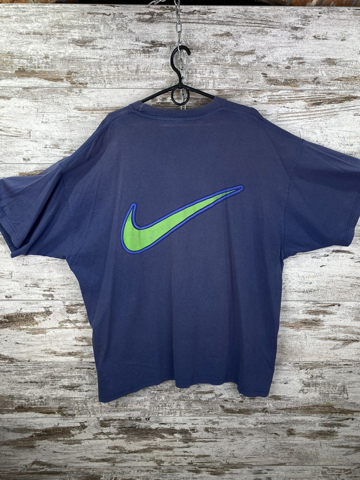 Nike Mens Vintage Nike Just Do It T-shirt overprint distressed Size US XL / EU 56 / 4 - 11 Thumbnail