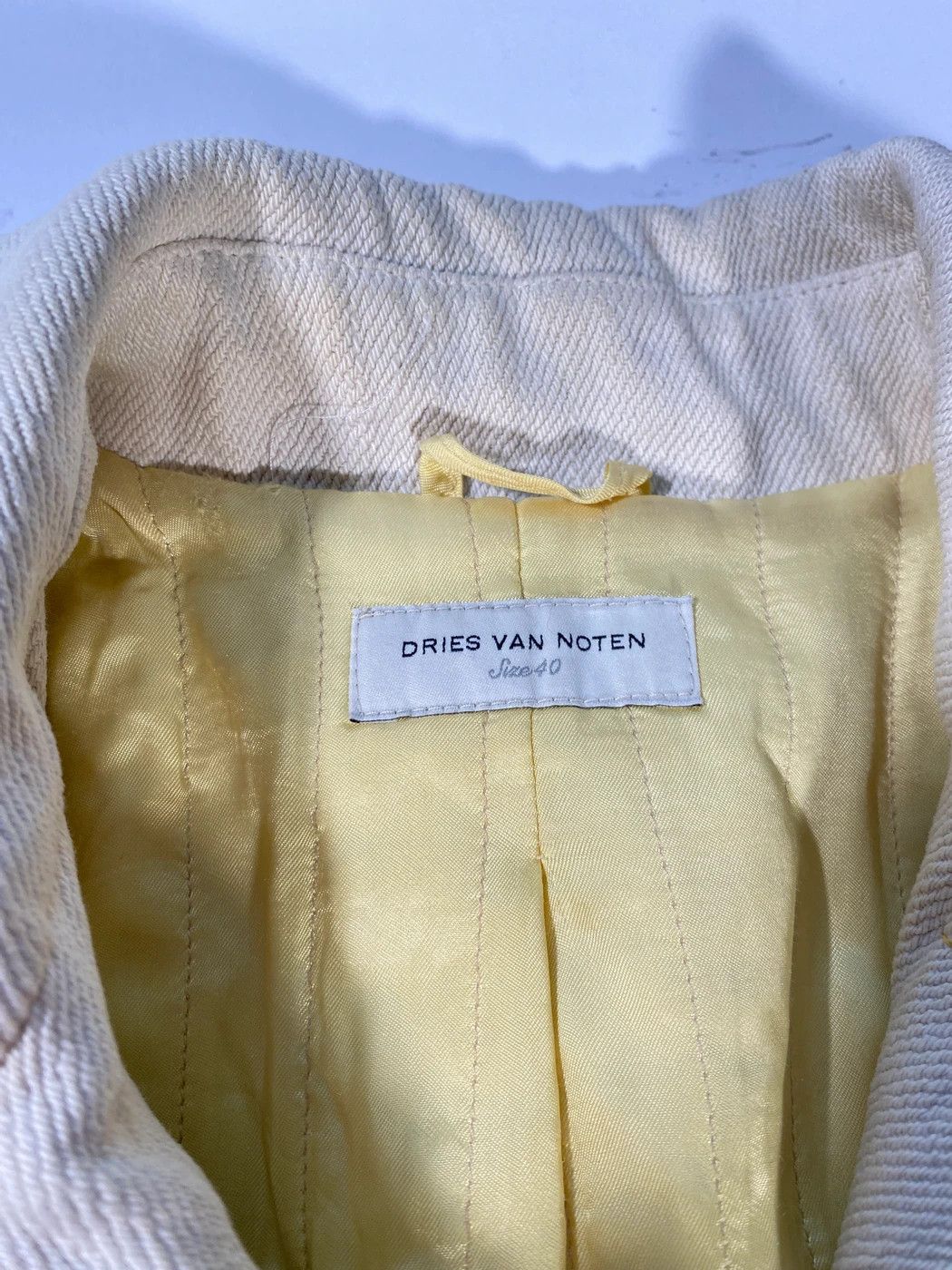 Dries Van Noten ⚡️QUICK SALE⚡️ Dries Van Noten Beige Trench Coat Size M / US 6-8 / IT 42-44 - 3 Thumbnail