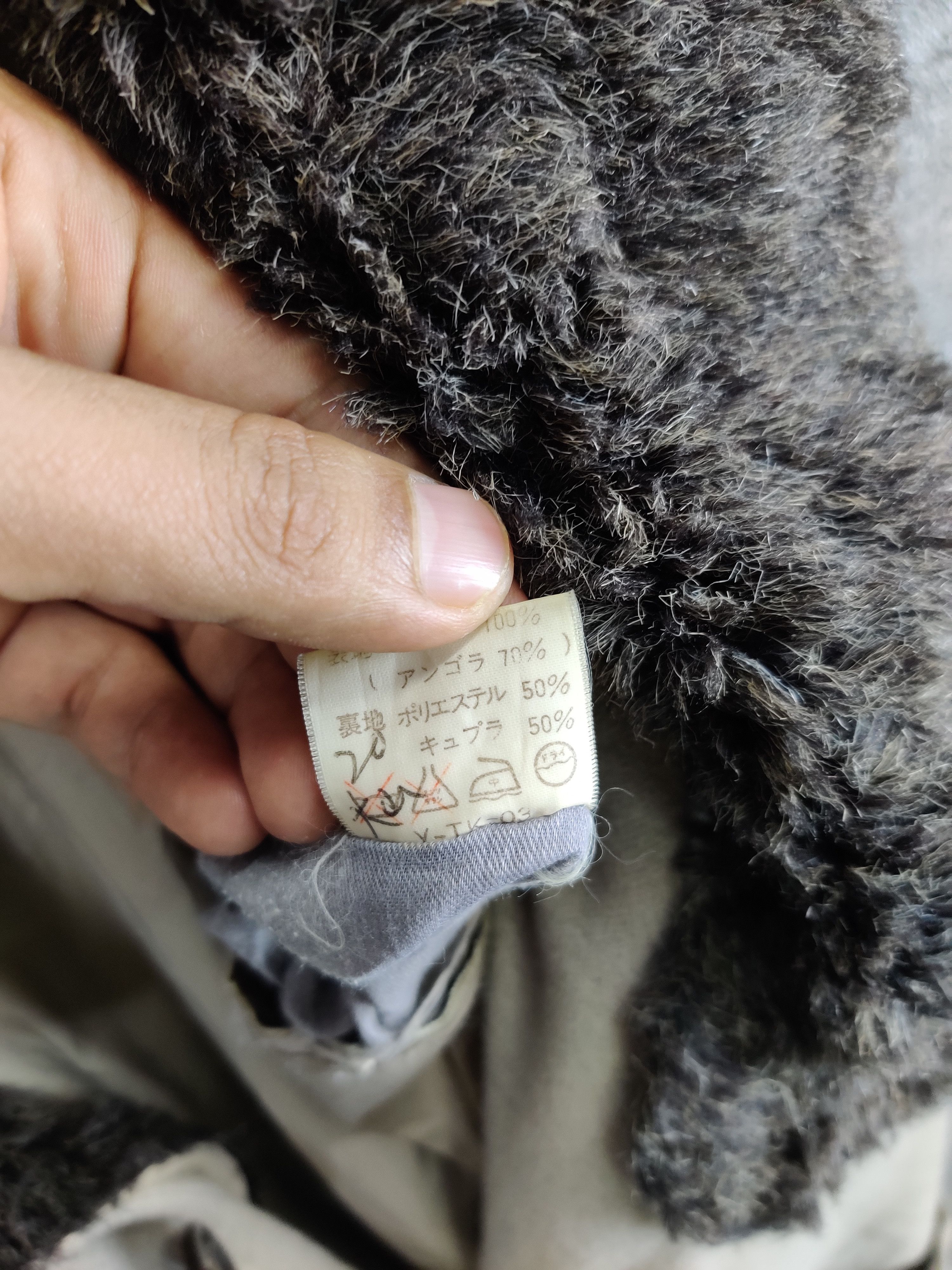 Christian Dior Monsieur Vintage Christian Dior Monsieur Fur Heavy Coat Size US L / EU 52-54 / 3 - 11 Thumbnail