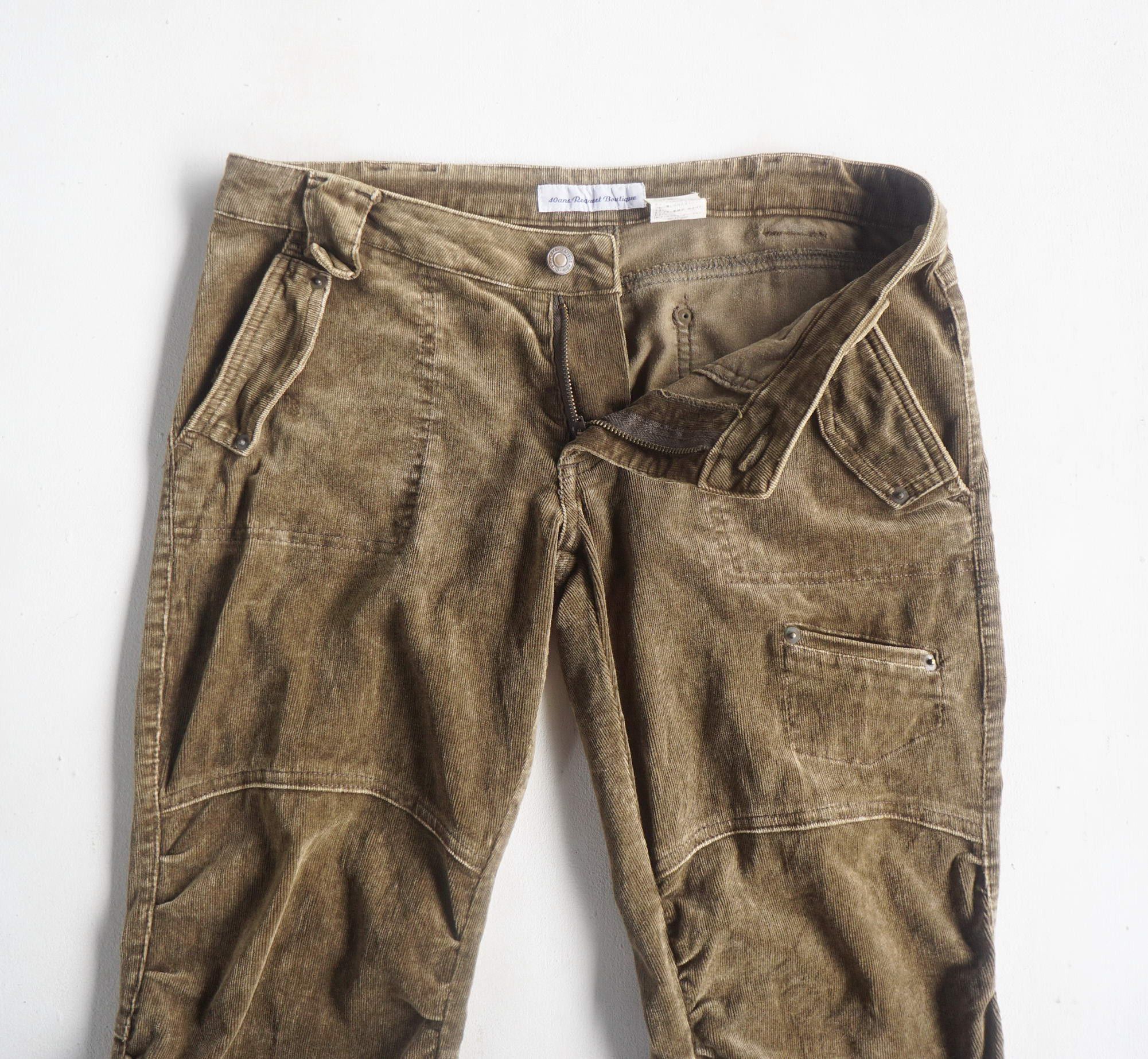 Japanese Brand 40ans REQUEST BOUTIQUE Low Rise Corduroy with Hem Buckle Size 29" - 13 Thumbnail
