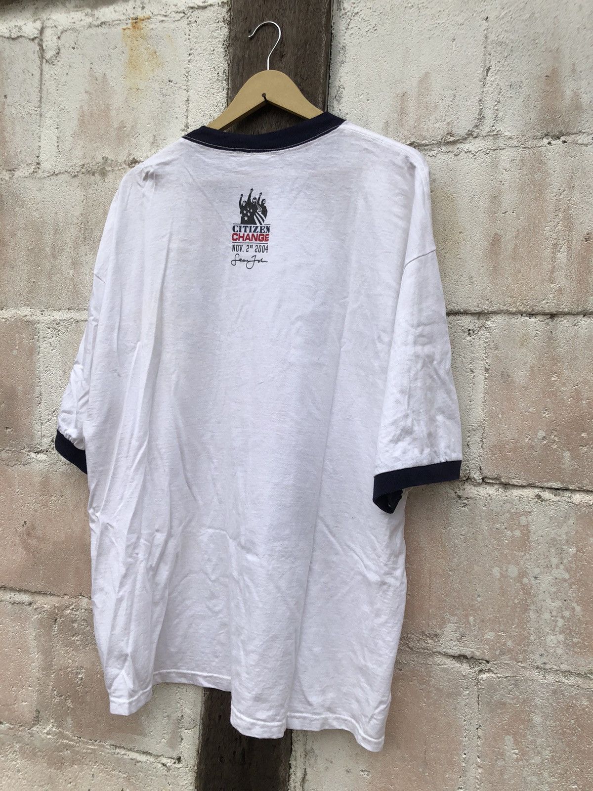 Sean John Sean John Hip Hop ‘Vote Or Die’ 2004 Size US XL / EU 56 / 4 - 5 Thumbnail