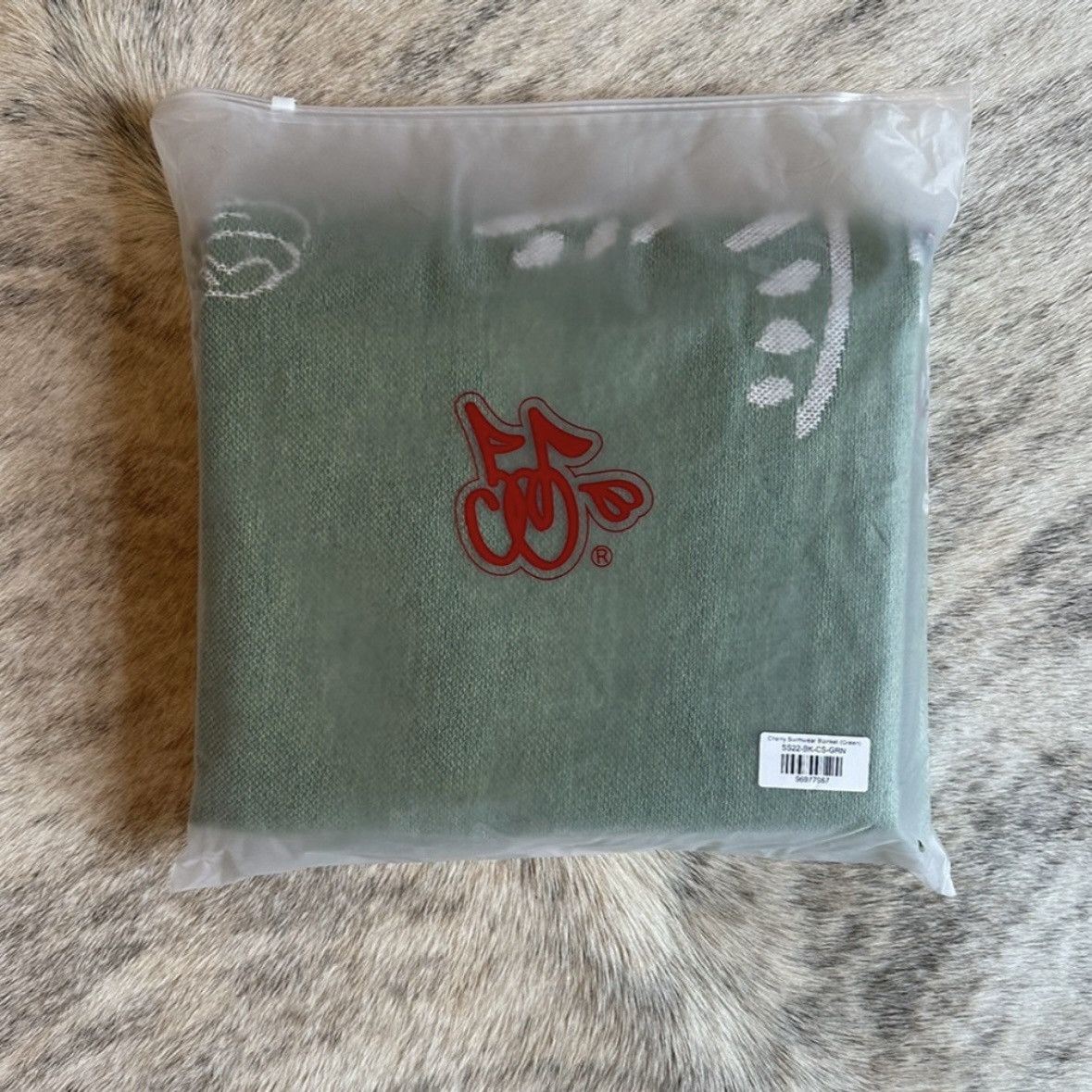 Cherry LA Cherry LA Swimwear Blanket (Green) Camp El Camino Blanket Size ONE SIZE - 5 Thumbnail