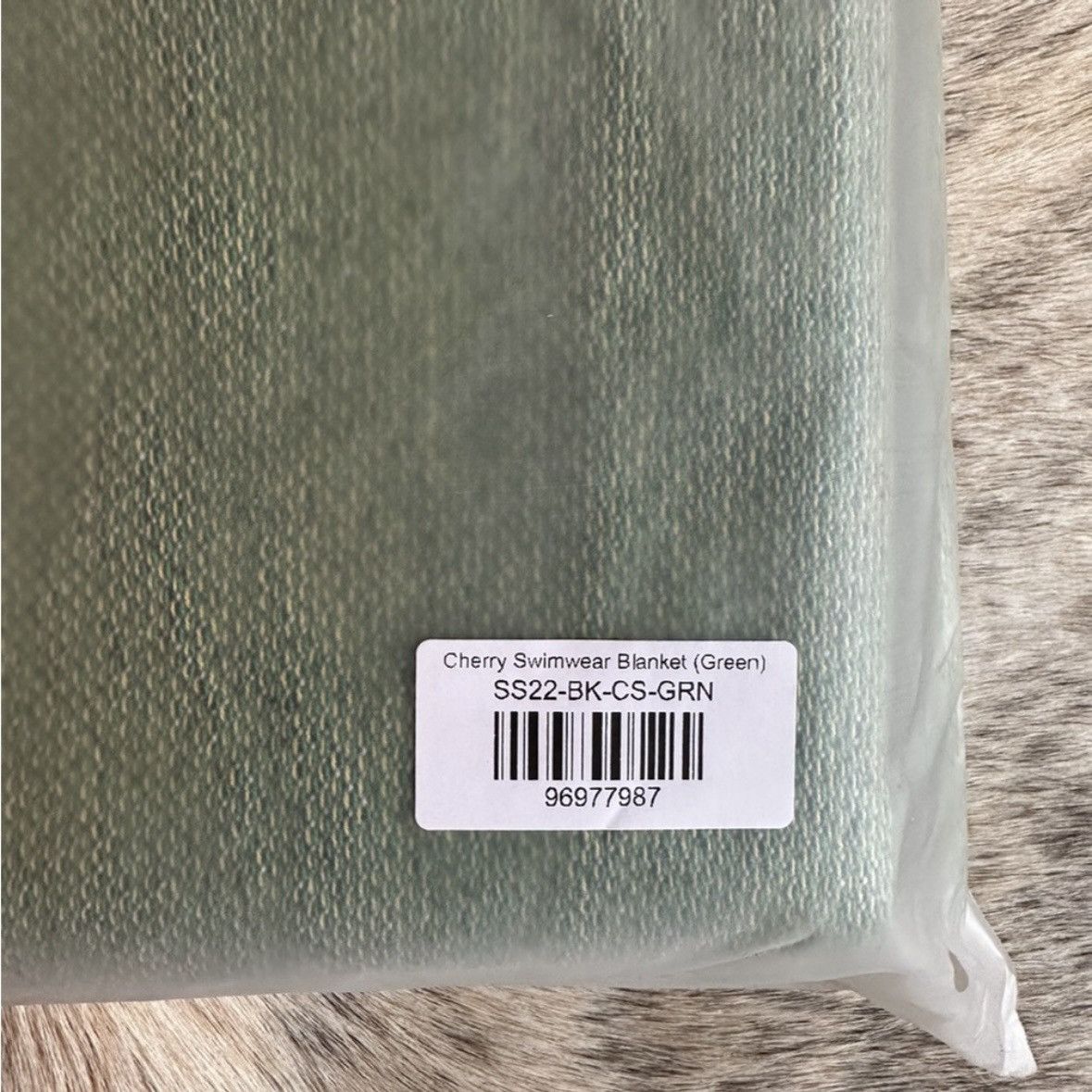 Cherry LA Cherry LA Swimwear Blanket (Green) Camp El Camino Blanket Size ONE SIZE - 6 Thumbnail